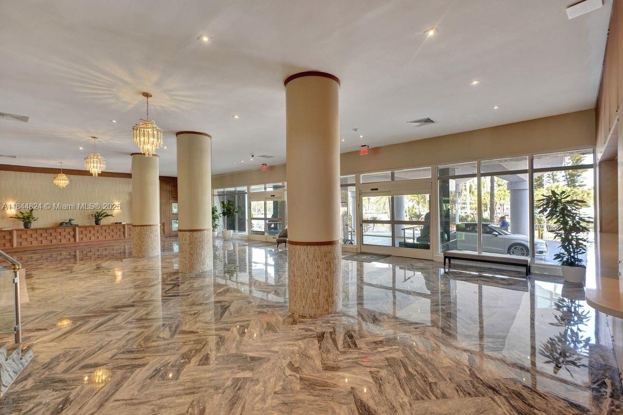 Miami Beach, Florida, 33140, United States, 2 Bedrooms Bedrooms, ,2 BathroomsBathrooms,Residential,For Sale,1907314