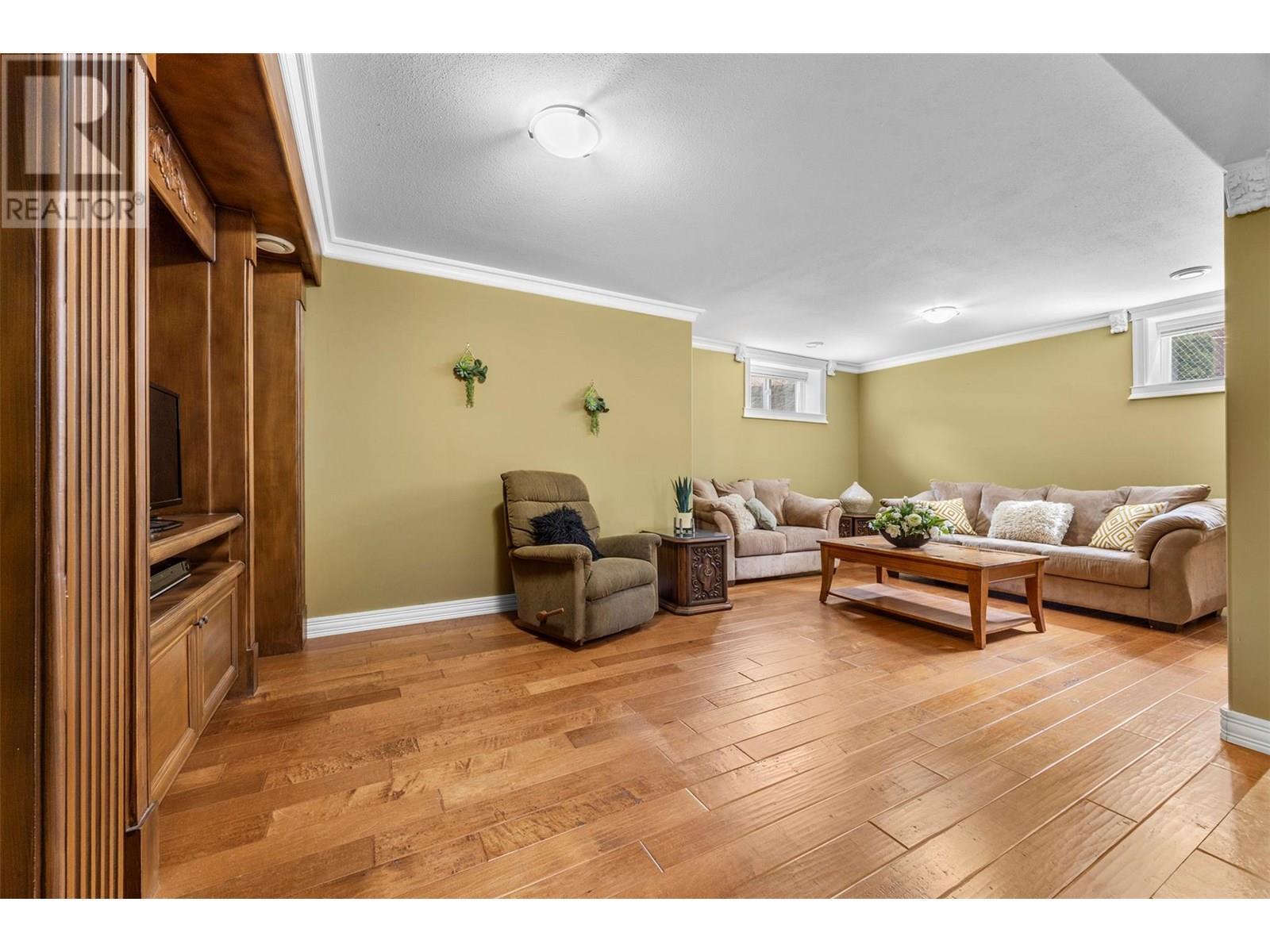 WEST KELOWNA, British Columbia, V1Y 6G1, CA, 5 Bedrooms Bedrooms, ,3 BathroomsBathrooms,Residential,For Sale,1892730