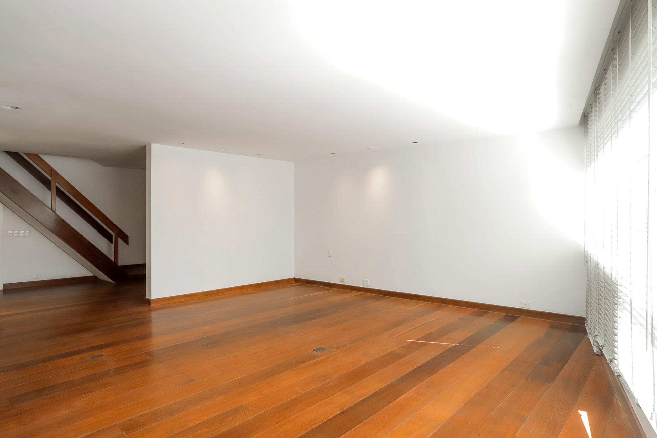 Duplex Penthouse with a Pool and Views of Cristo Redentor in Leblon - 物件實景