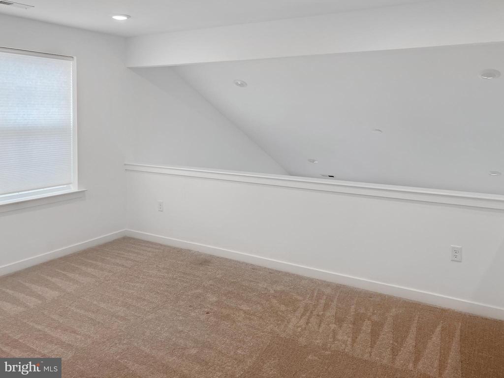 New Egypt, New Jersey, 08533, United States, 3 Bedrooms Bedrooms, ,3 BathroomsBathrooms,Residential,For Sale,1909198