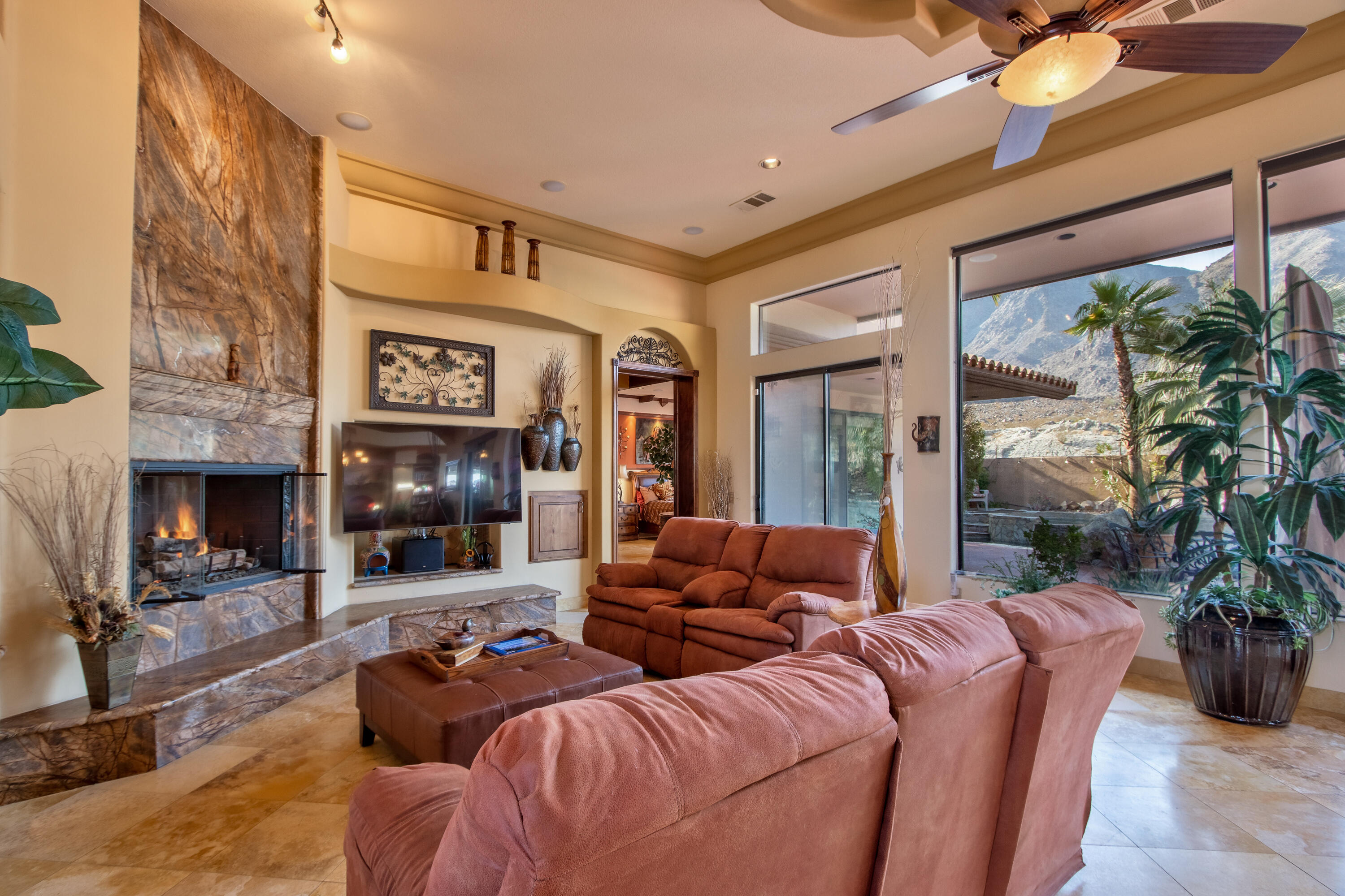 La Quinta, California, 92253, United States, 4 Bedrooms Bedrooms, ,4 BathroomsBathrooms,Residential,For Sale,1940947