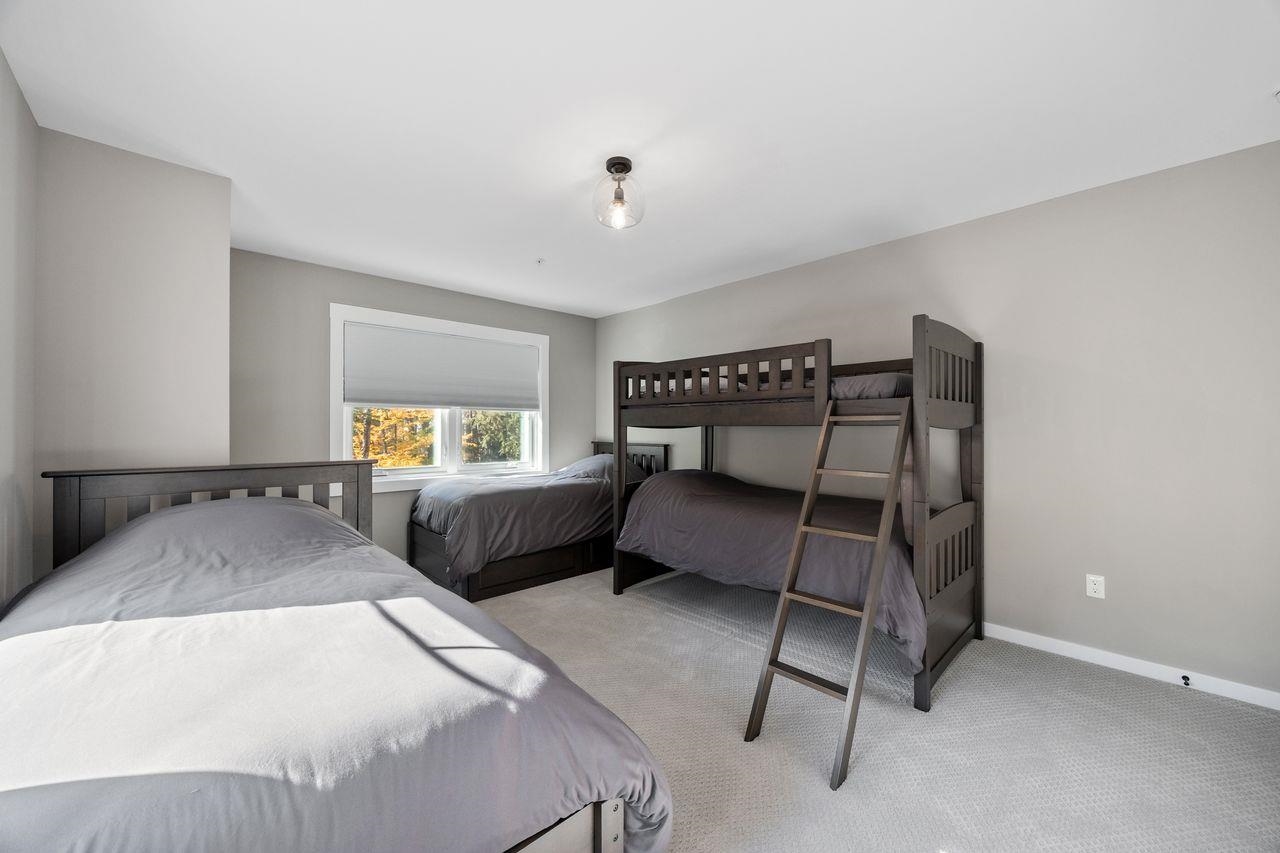 Conway, New Hampshire, 03860, United States, 4 Bedrooms Bedrooms, ,5 BathroomsBathrooms,Residential,For Sale,1991555