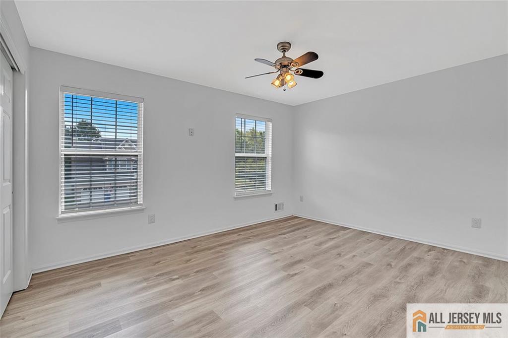 South River, New Jersey, 08882, United States, 4 Bedrooms Bedrooms, ,3 BathroomsBathrooms,Residential,For Sale,1940787