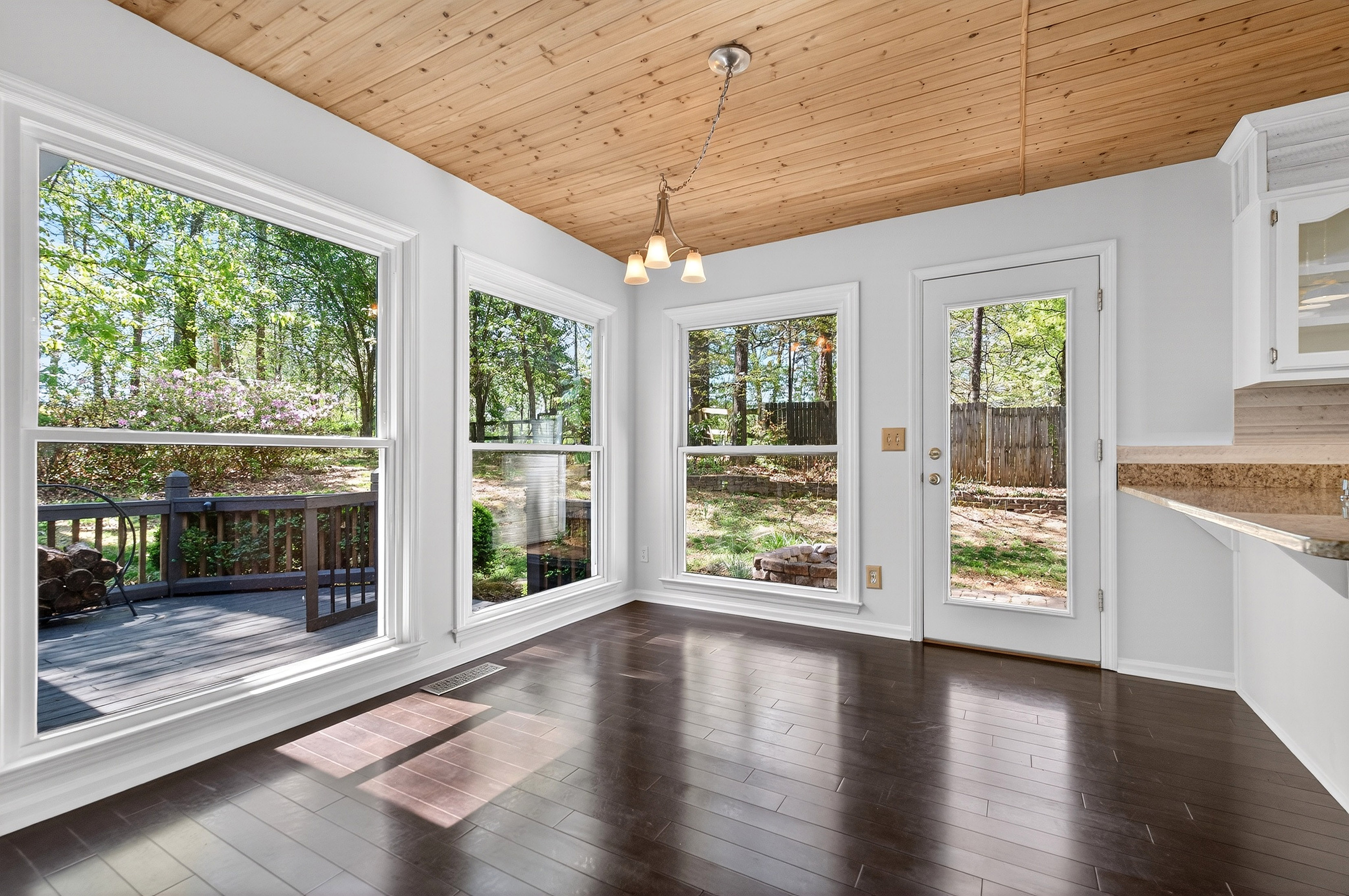  Rare Combination of Privacy, Convenience, and Value: Don’t Miss This Opportunity - 物件實景