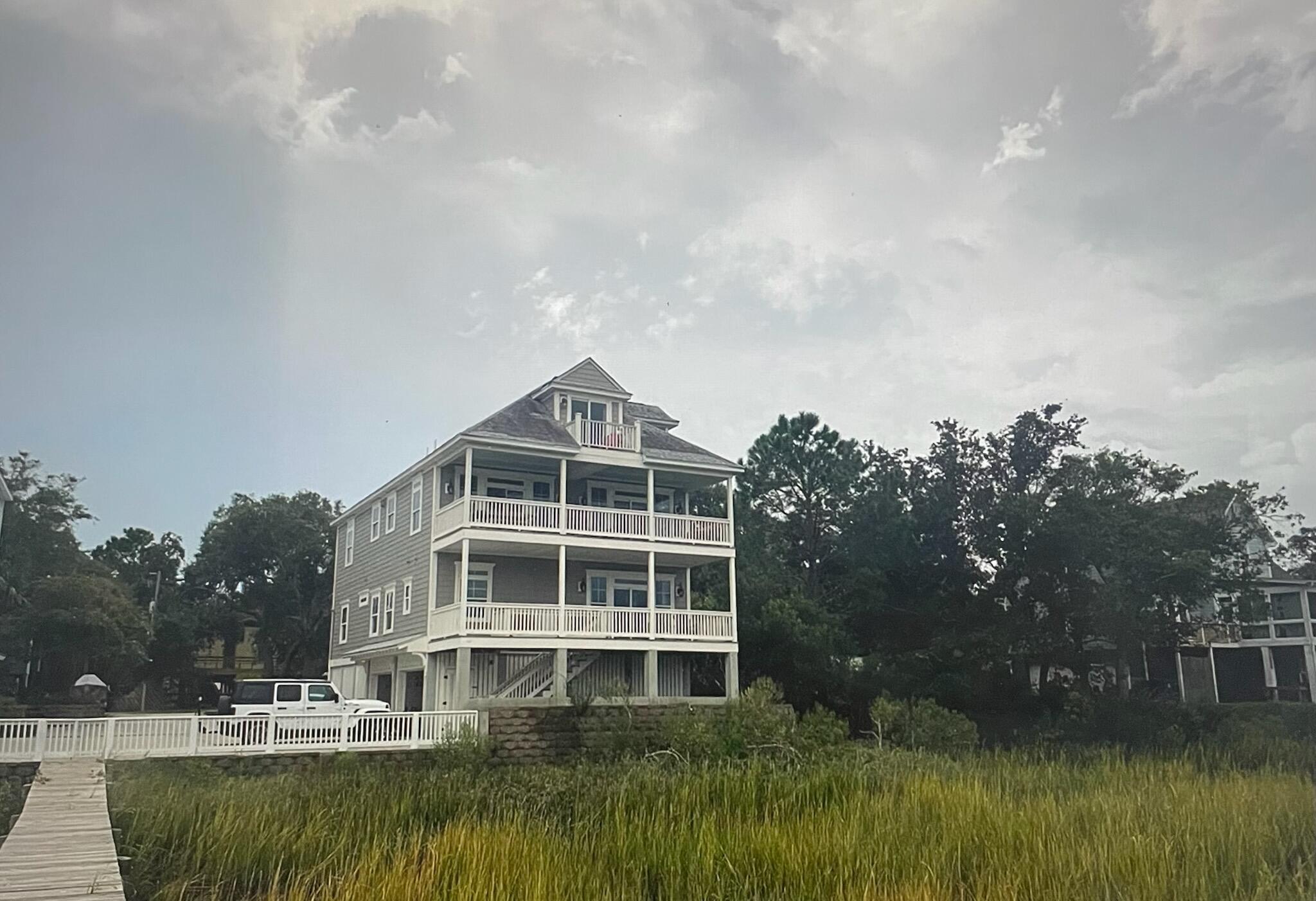 Folly Beach, South Carolina, 29439, United States, 5 Bedrooms Bedrooms, ,5 BathroomsBathrooms,Residential,For Sale,1998700