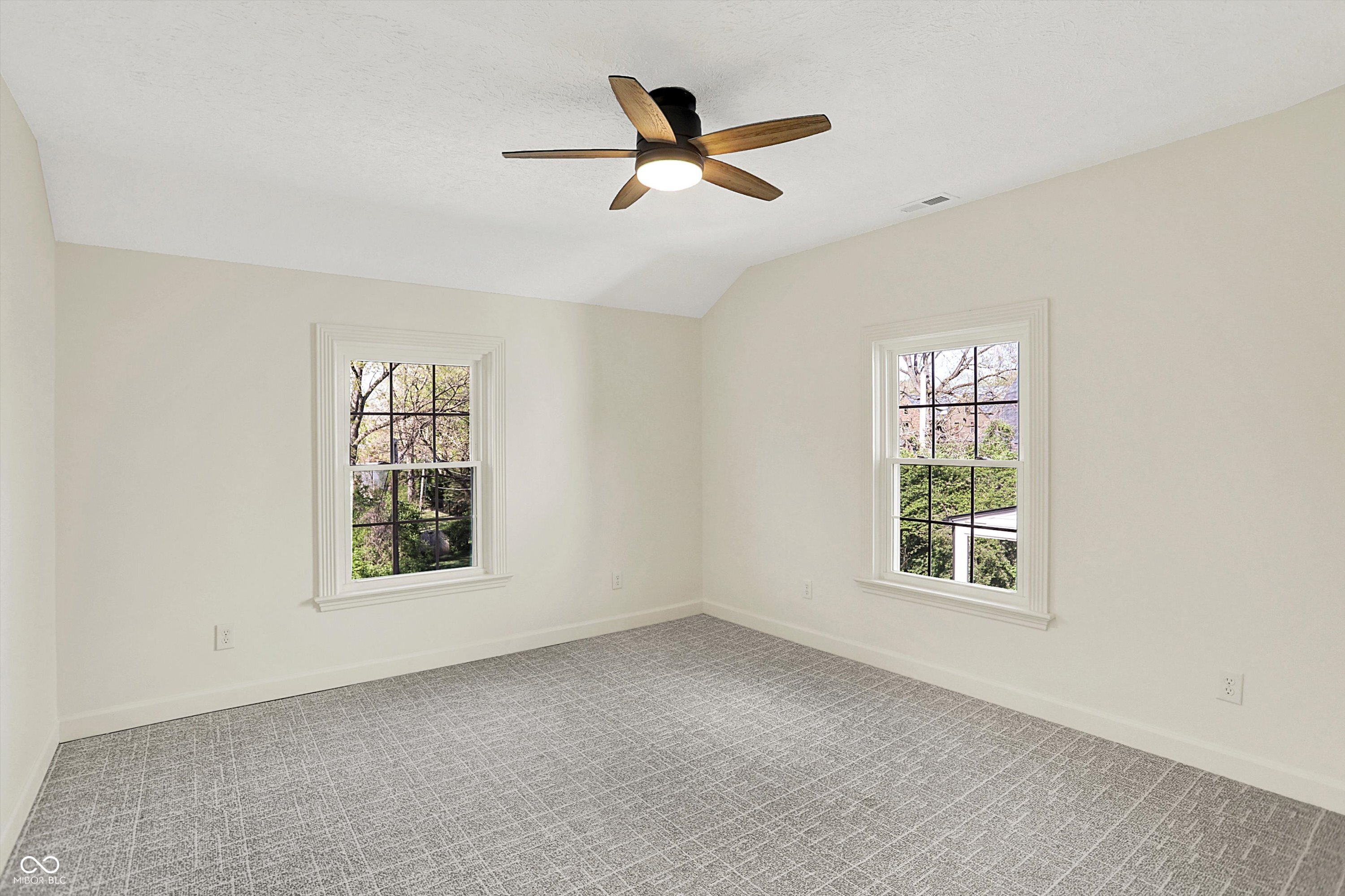 Indianapolis, Indiana, 46208, United States, 4 Bedrooms Bedrooms, ,4 BathroomsBathrooms,Residential,For Sale,1921802