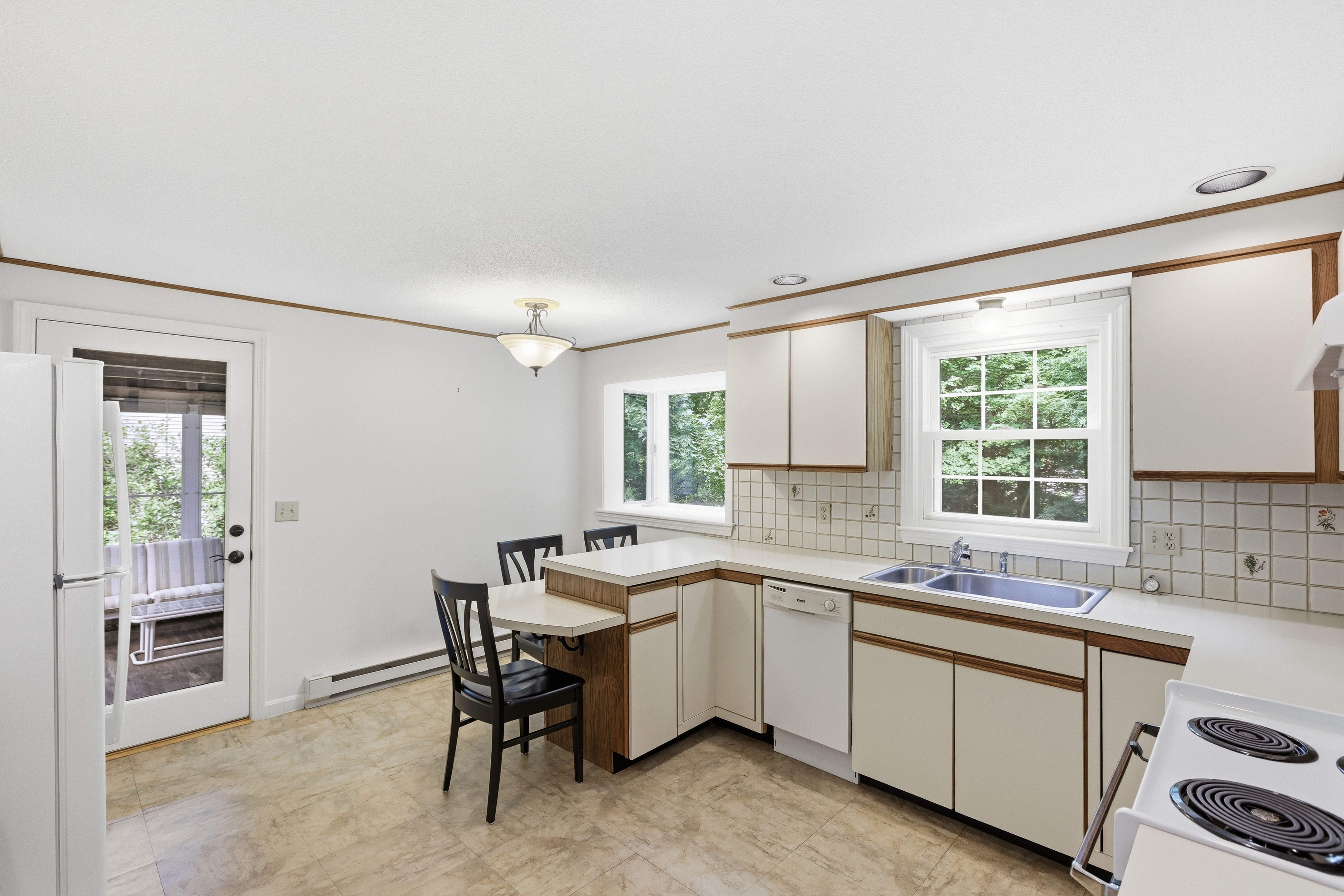  12 Hemlock Road, Westford, MA 01886 - 物件實景