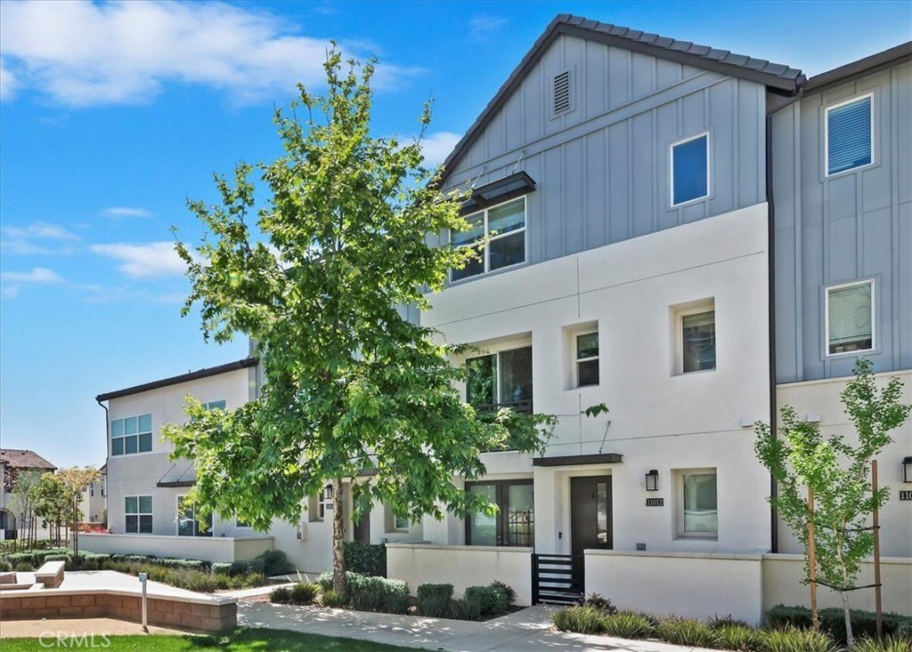 Rancho Cucamonga, California, 91730, United States, 3 Bedrooms Bedrooms, ,4 BathroomsBathrooms,Residential,For Sale,1787192