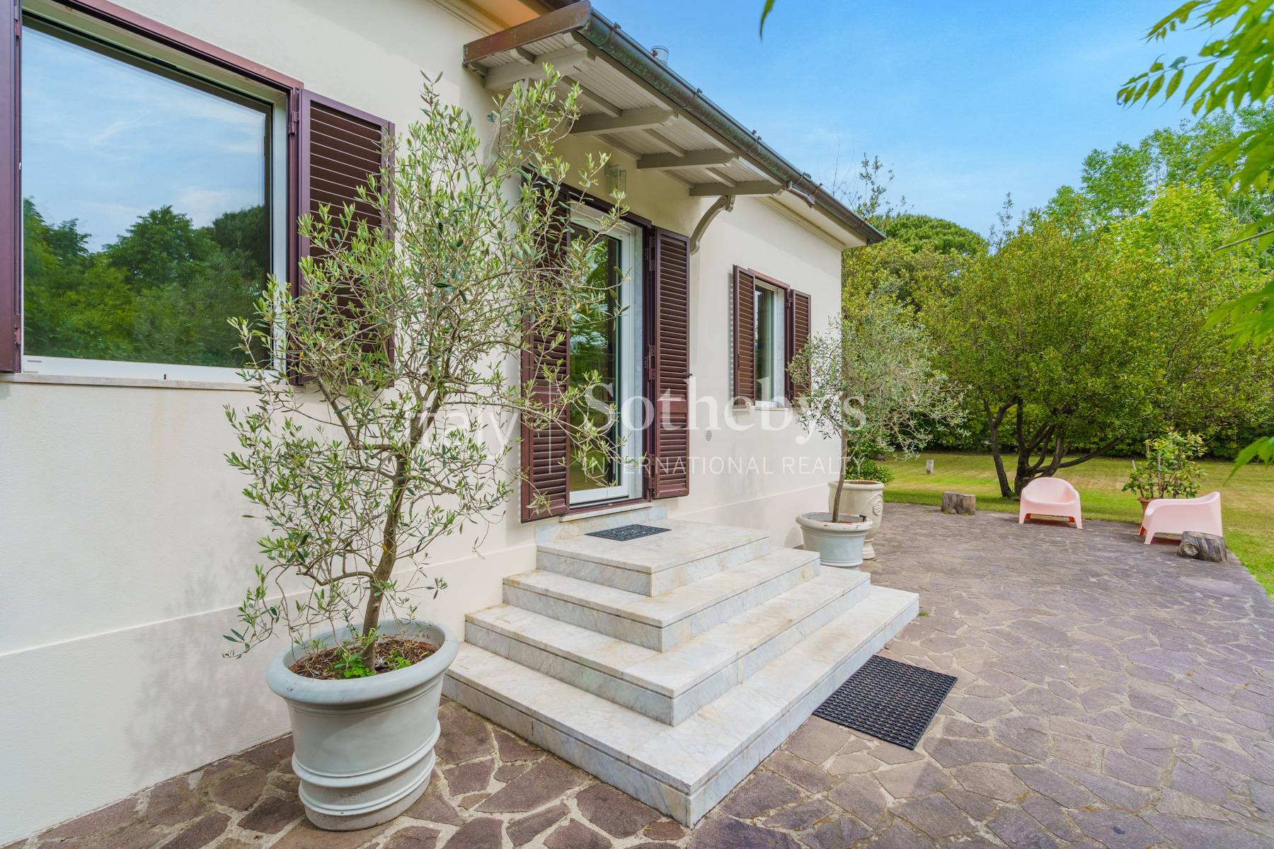  Refined villa with private garden near the sea - 物件實景