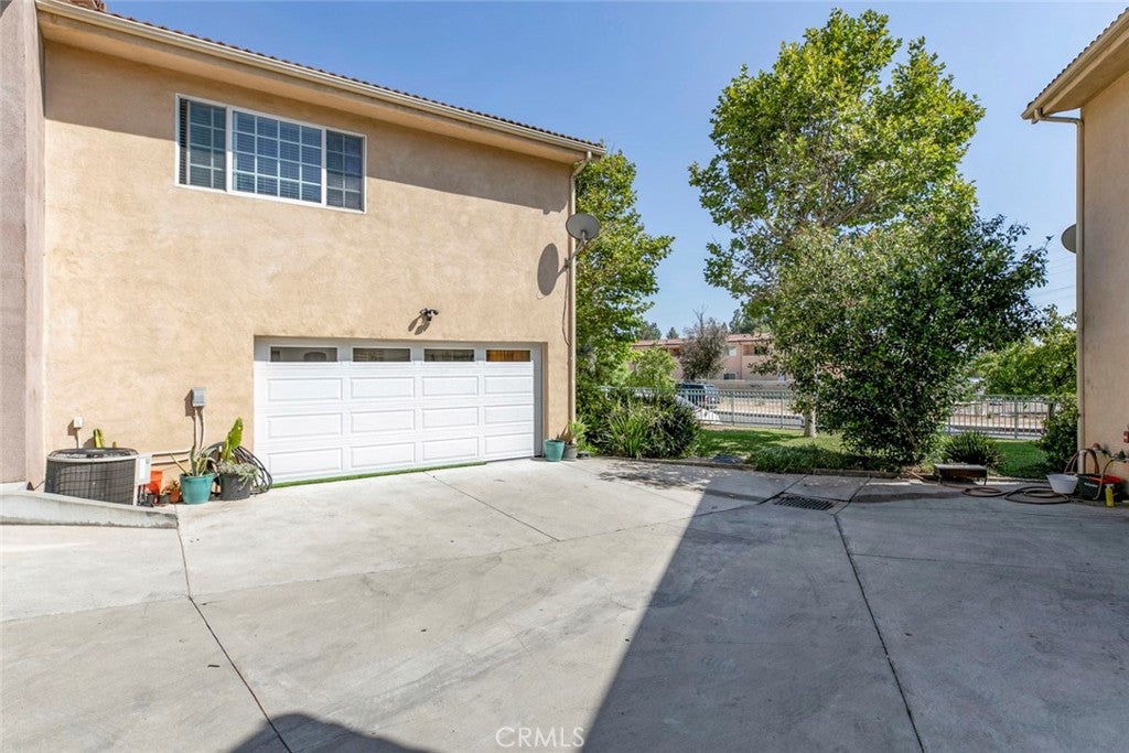Sun Valley, California, 91352, United States, 3 Bedrooms Bedrooms, ,3 BathroomsBathrooms,Residential,For Sale,1938832