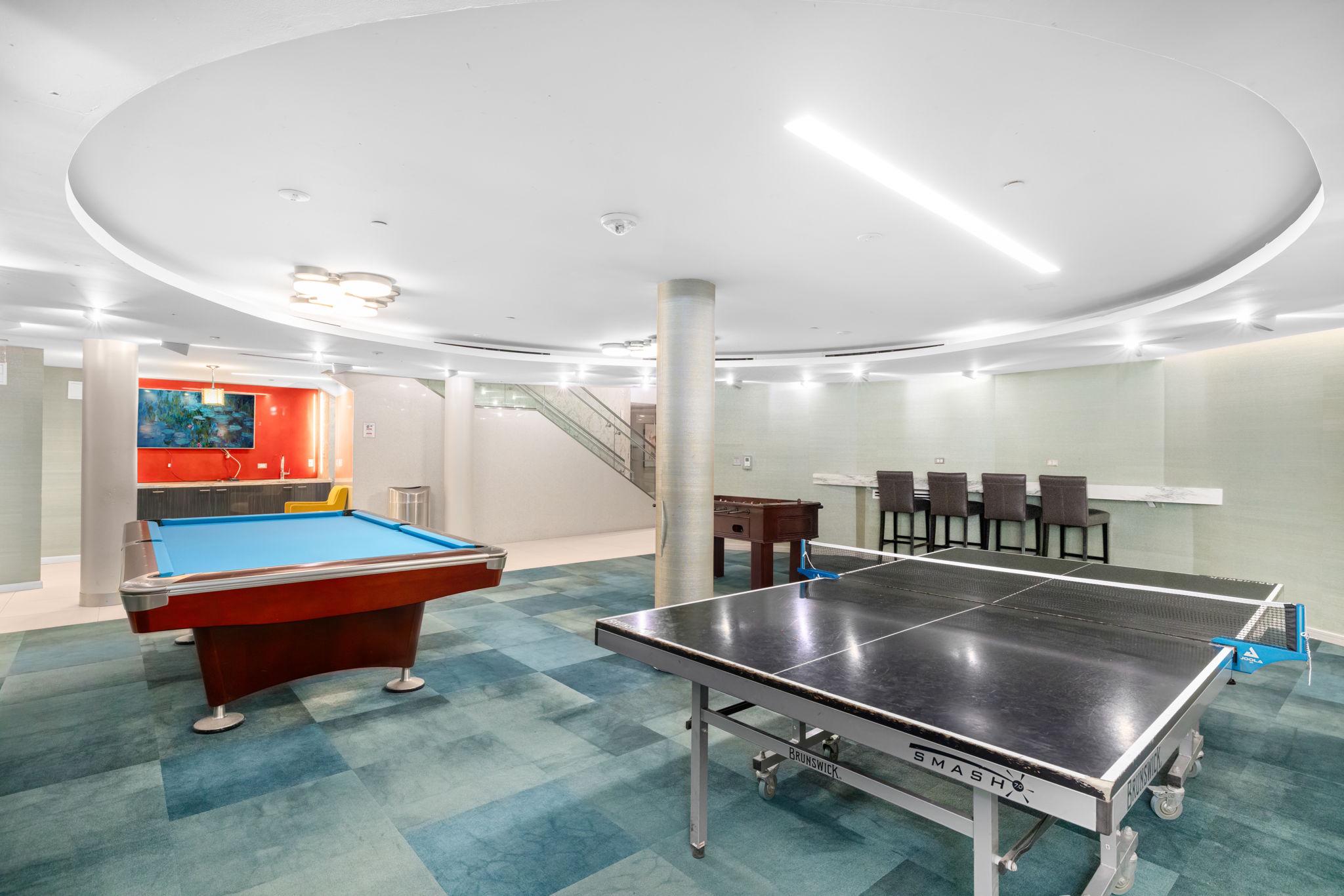  8370 Greensboro Drive, Mclean, VA, 22102 - 物件實景