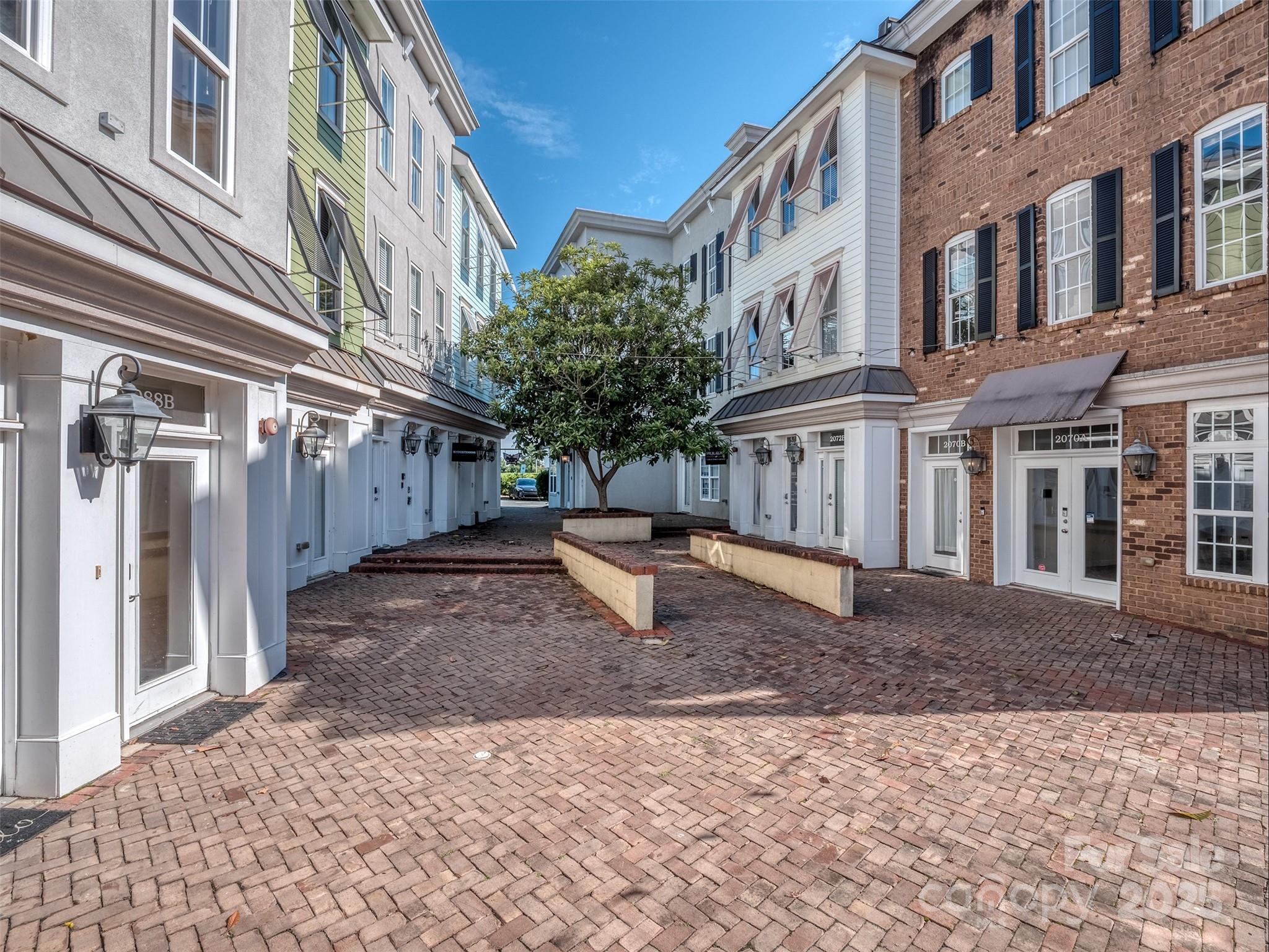 Charlotte, North Carolina, 28273, United States, 3 Bedrooms Bedrooms, ,4 BathroomsBathrooms,Residential,For Sale,1956381