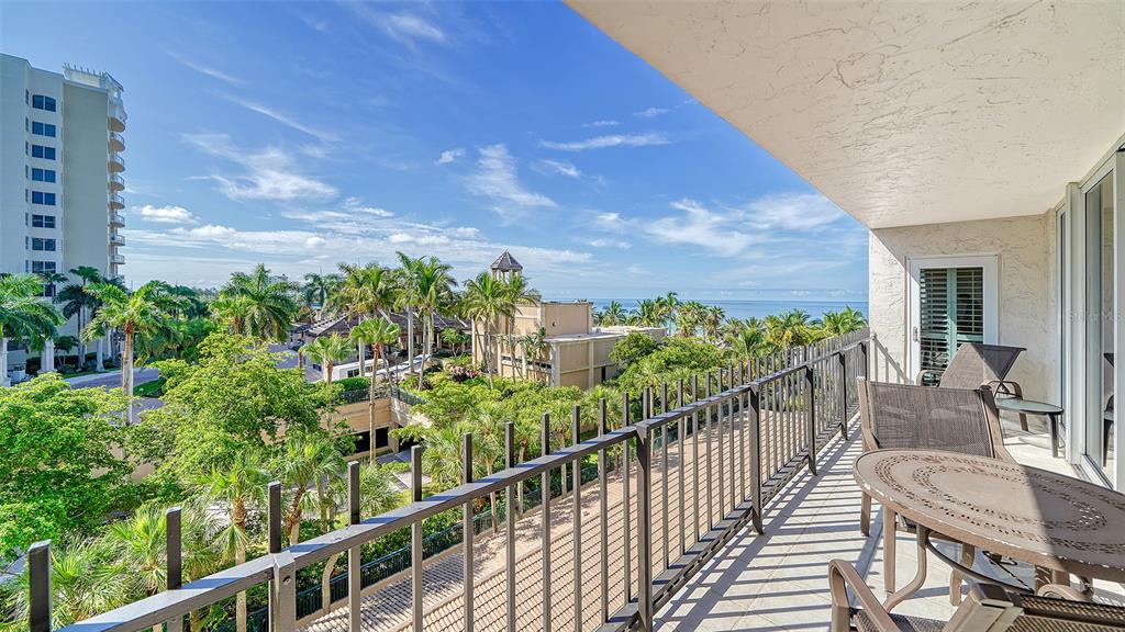 Sarasota, Florida, 34236, United States, 2 Bedrooms Bedrooms, ,2 BathroomsBathrooms,Residential,For Sale,1793887