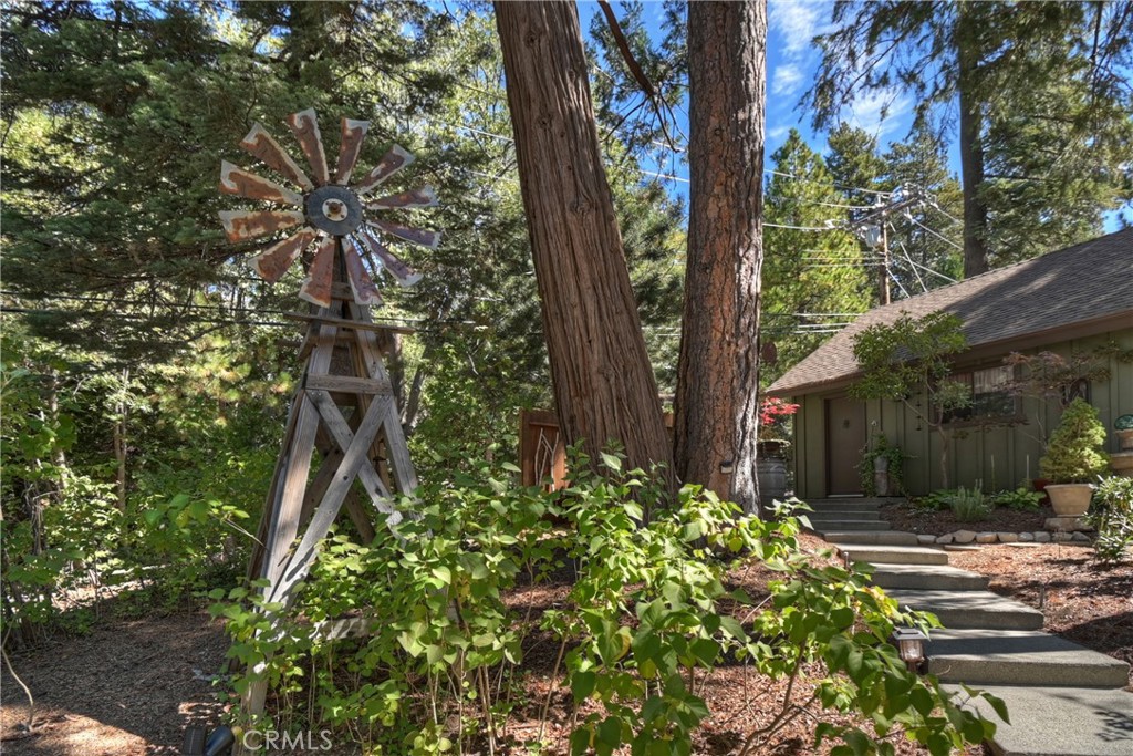 Lake Arrowhead, California, 92352, United States, 3 Bedrooms Bedrooms, ,1 BathroomBathrooms,Residential,For Sale,1988243