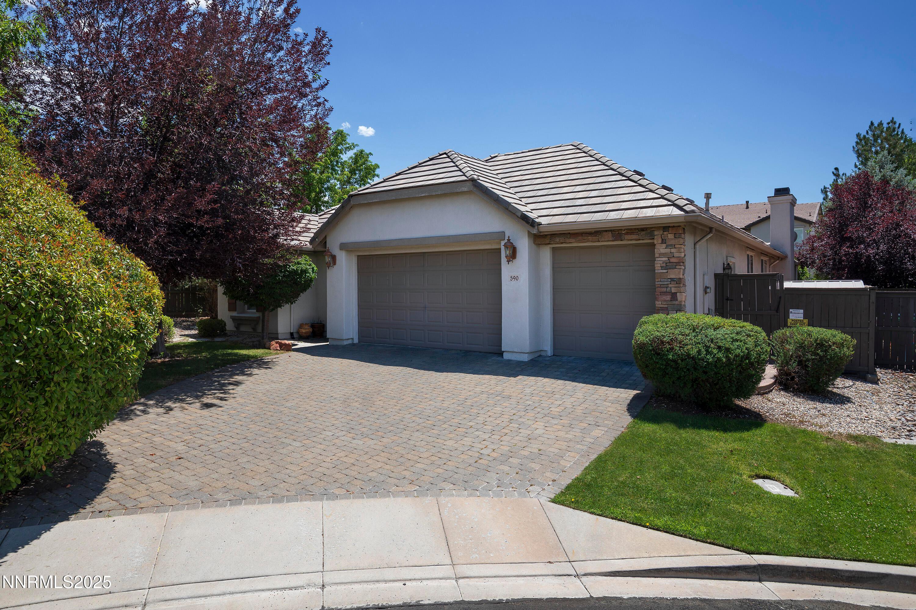 Reno, Nevada, 89521, United States, 4 Bedrooms Bedrooms, ,3 BathroomsBathrooms,Residential,For Sale,1891337