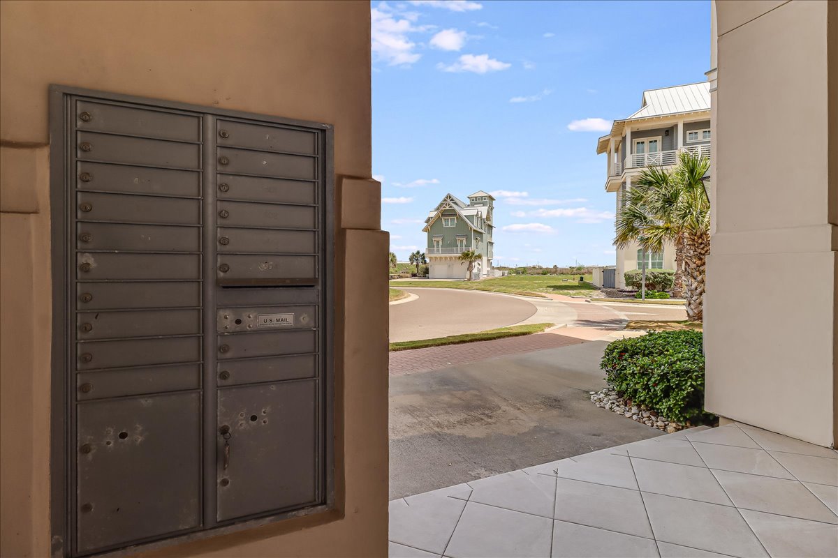 Port Aransas, Texas, 78373, United States, 3 Bedrooms Bedrooms, ,5 BathroomsBathrooms,Residential,For Sale,1994258