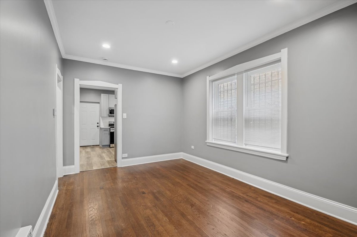 Chicago, Illinois, 60639, United States, 6 Bedrooms Bedrooms, ,Residential,For Sale,1974206