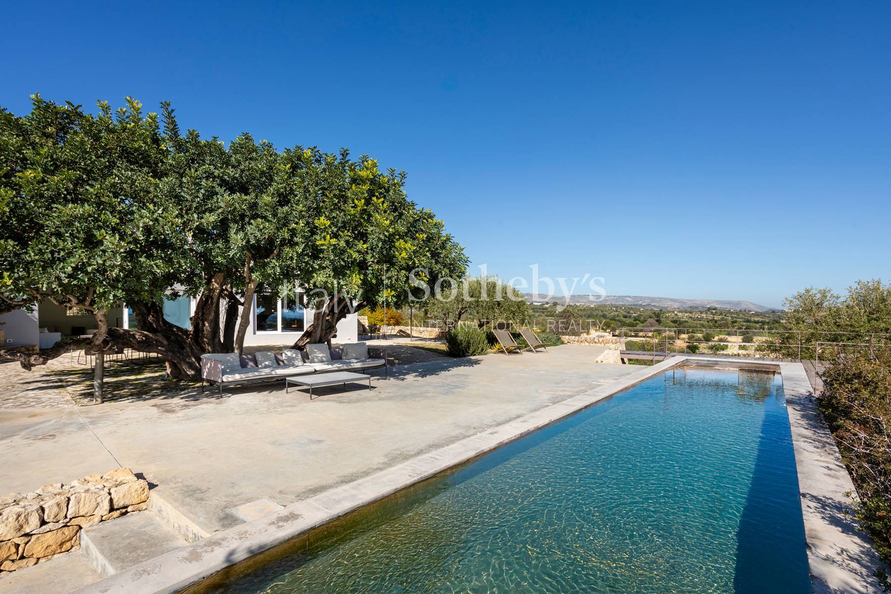  Elegant designer villa overlooking the Gulf of Noto - 物件實景