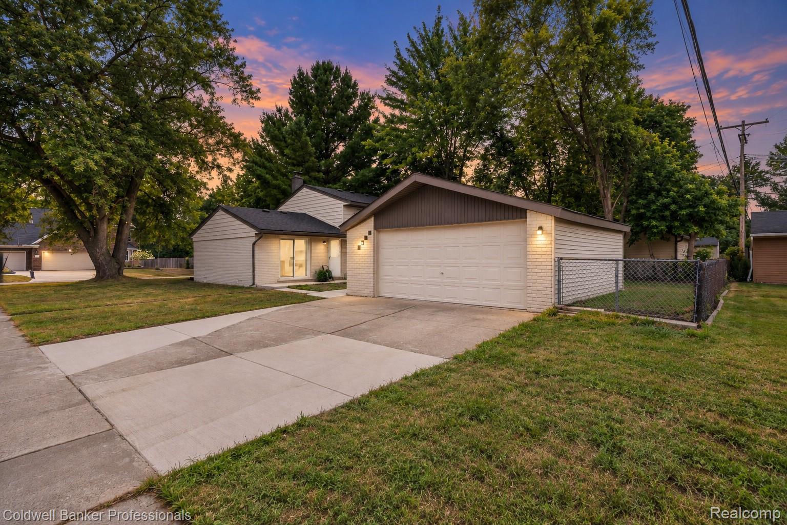 Melvin St, Livonia, MI 48152 #1