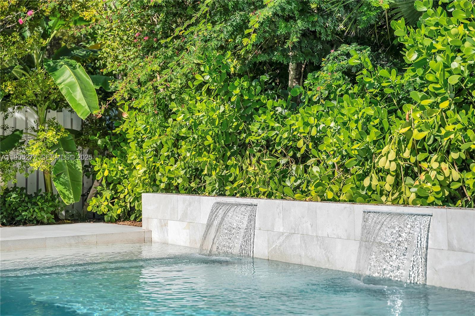 Miami, Florida, 33133, United States, 5 Bedrooms Bedrooms, ,6 BathroomsBathrooms,Residential,For Sale,1996975