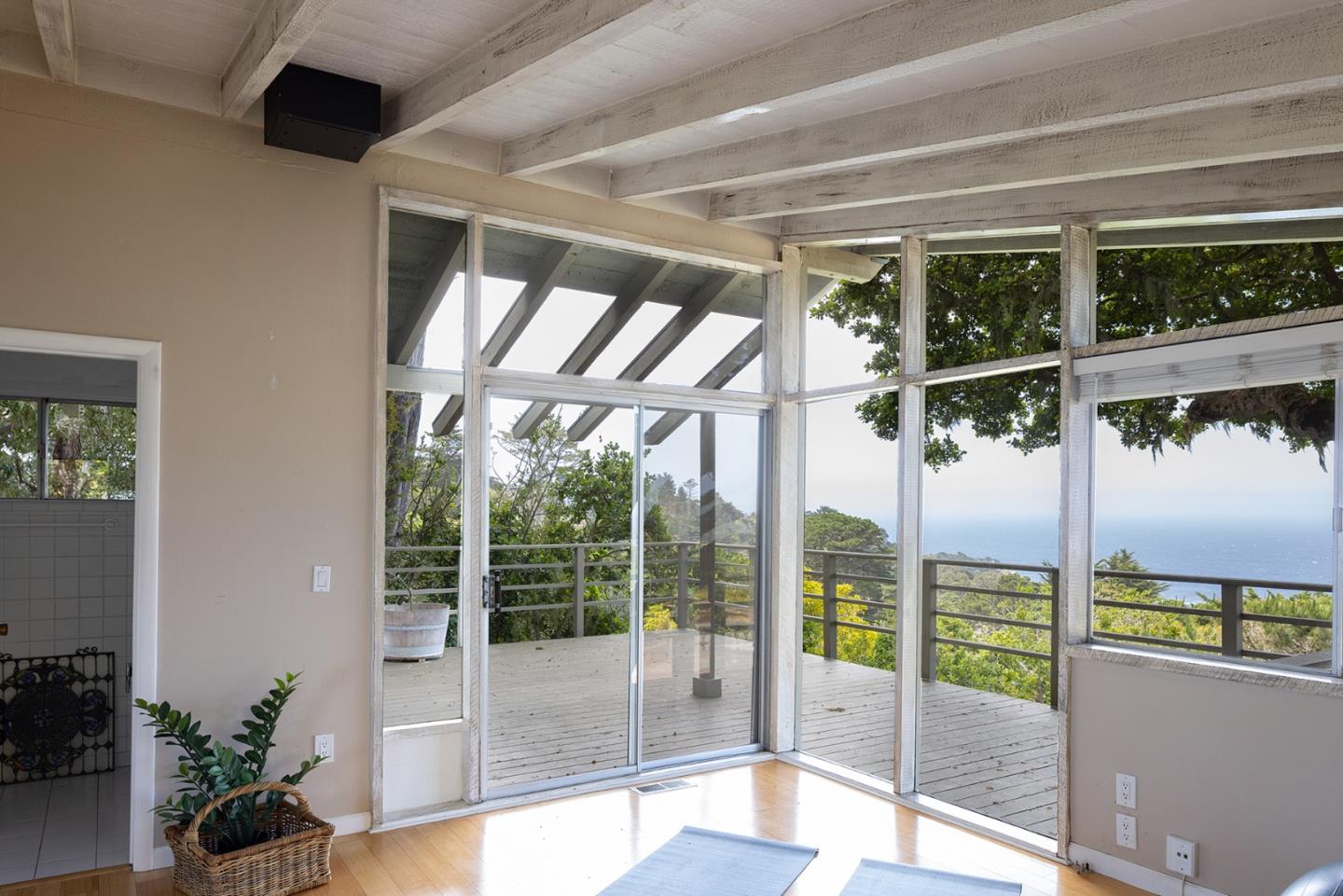 Carmel, California, 93923, United States, 4 Bedrooms Bedrooms, ,5 BathroomsBathrooms,Residential,For Sale,1819241