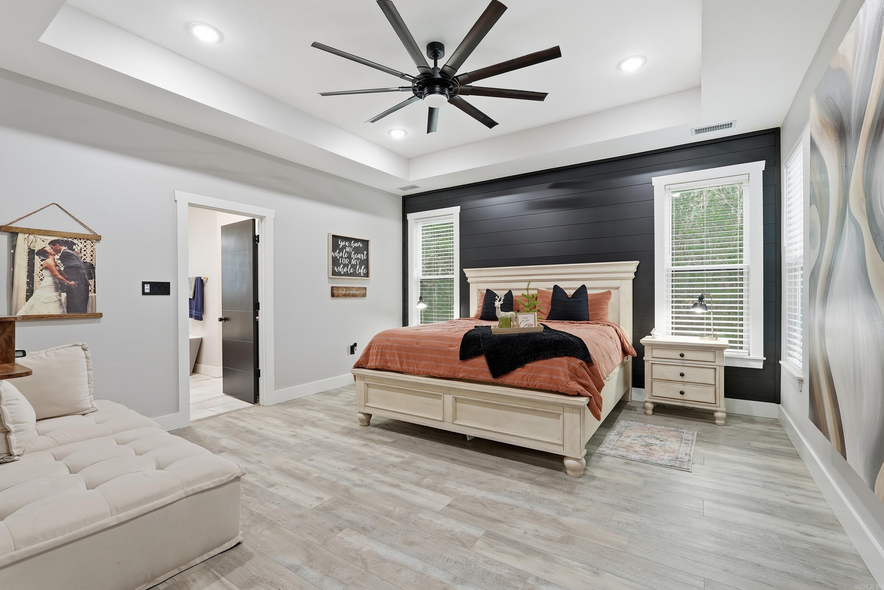 Morrilton, Arkansas, 72110, United States, 3 Bedrooms Bedrooms, ,4 BathroomsBathrooms,Residential,For Sale,2003394