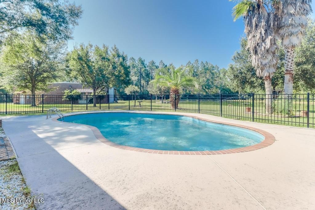 Vancleave, Mississippi, 39565, United States, 3 Bedrooms Bedrooms, ,3 BathroomsBathrooms,Residential,For Sale,1975033