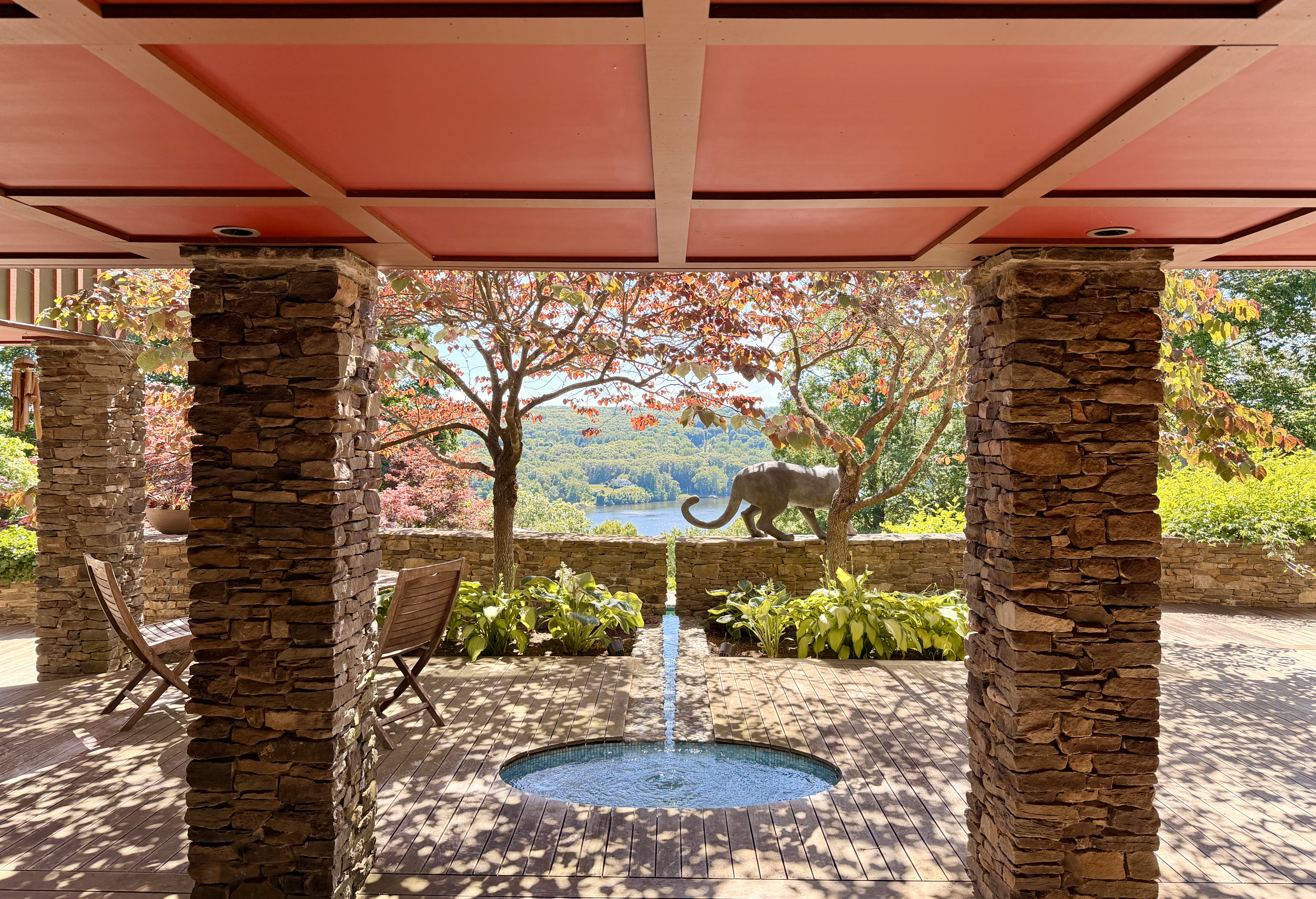  Majestically set on 15.22 Private Acres Overlooking The River - 物件實景