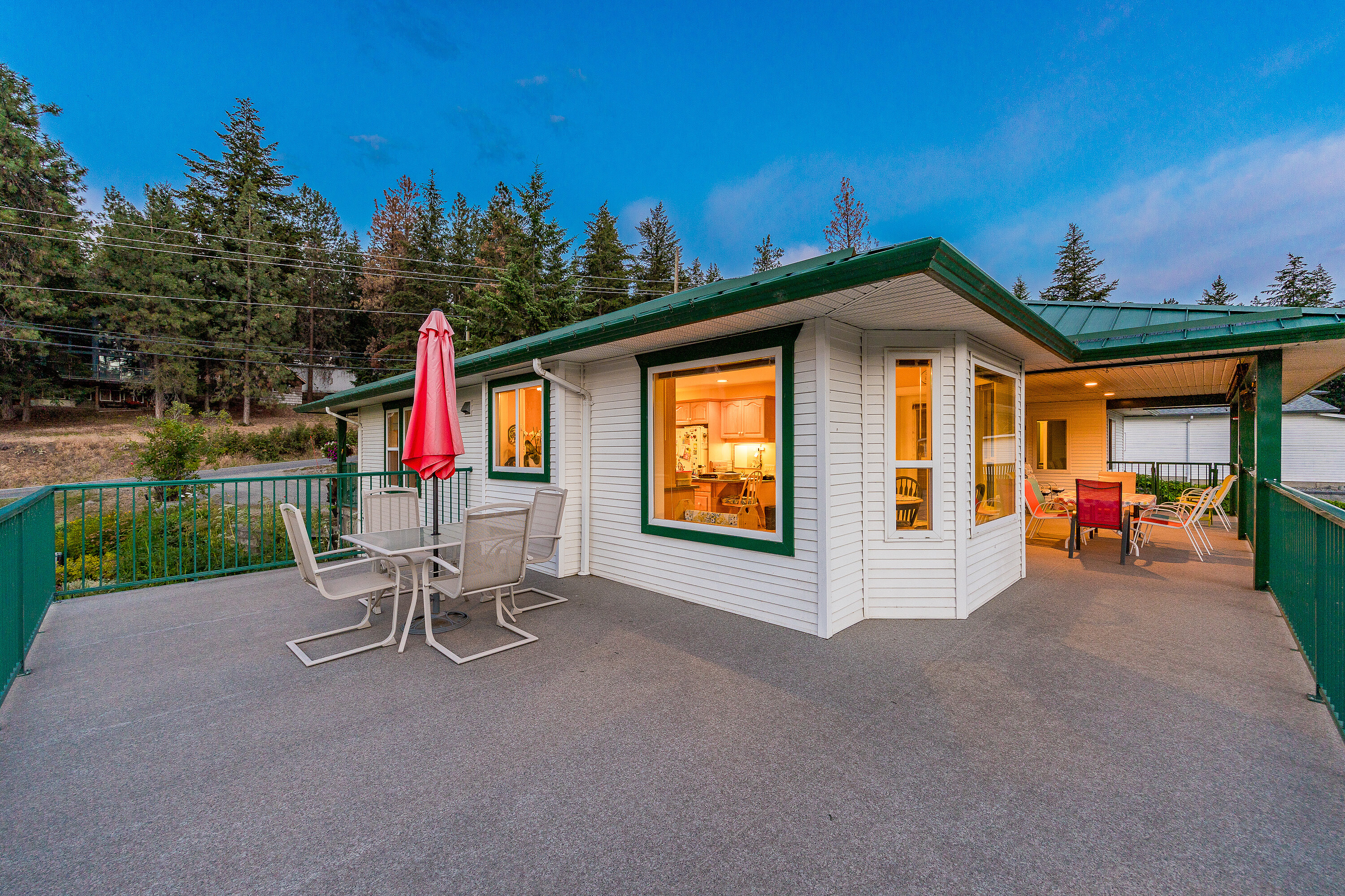  Charming Lakeview Rancher - 物件實景