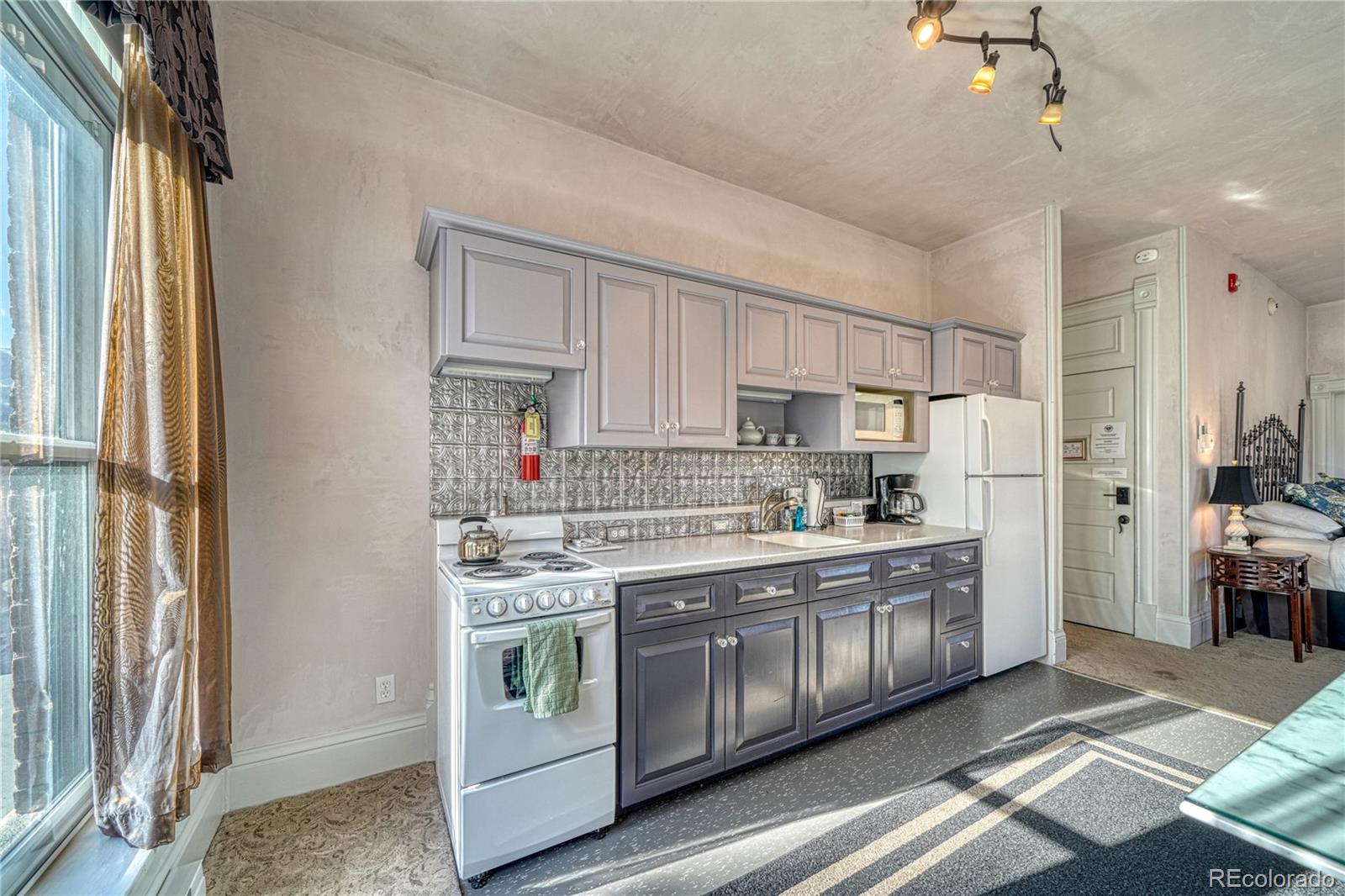 Salida, Colorado, 81201, United States, 1 Bedroom Bedrooms, ,1 BathroomBathrooms,Residential,For Sale,1944945