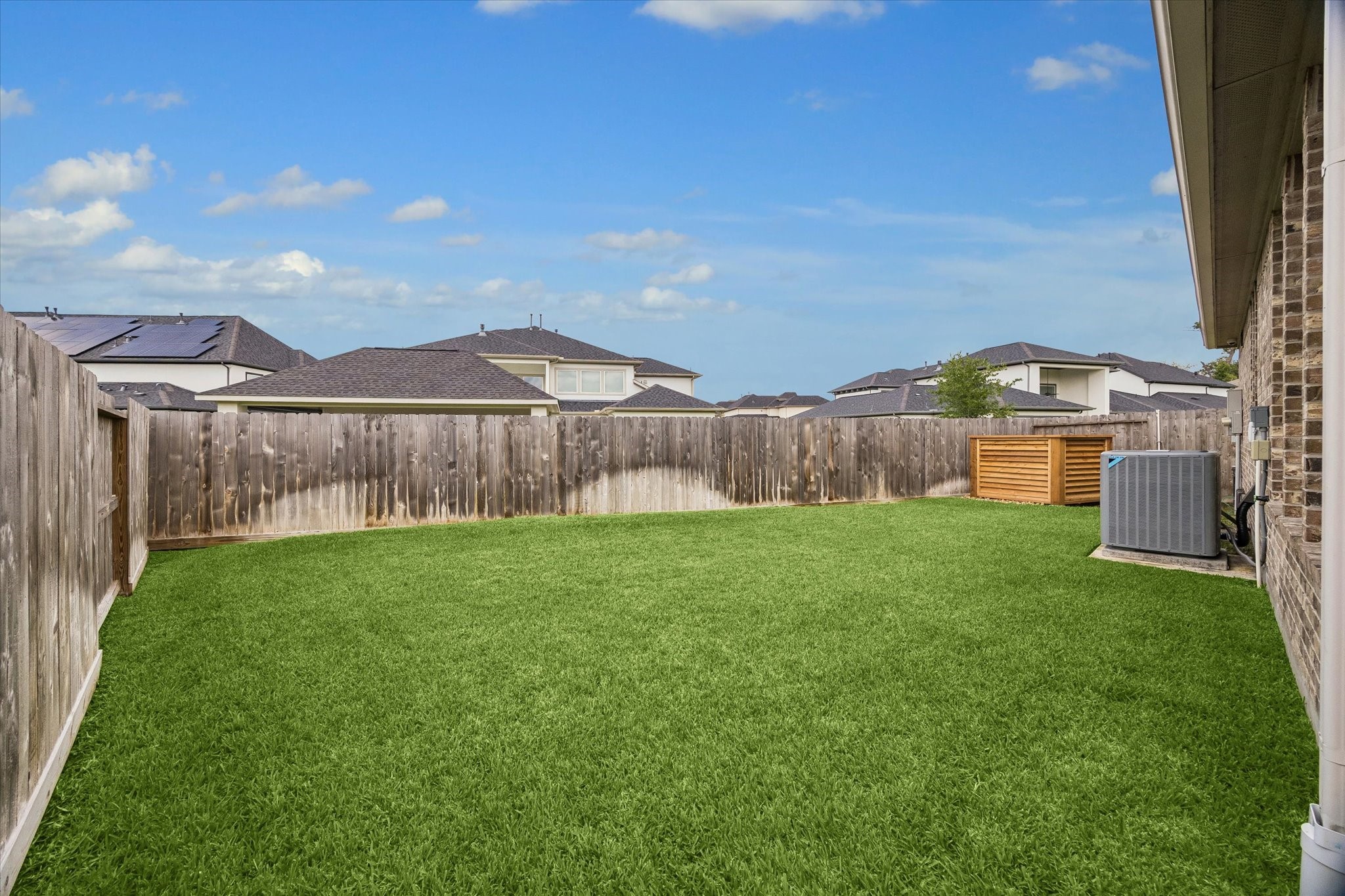  7418 Kearney Hill Lane - 物件實景