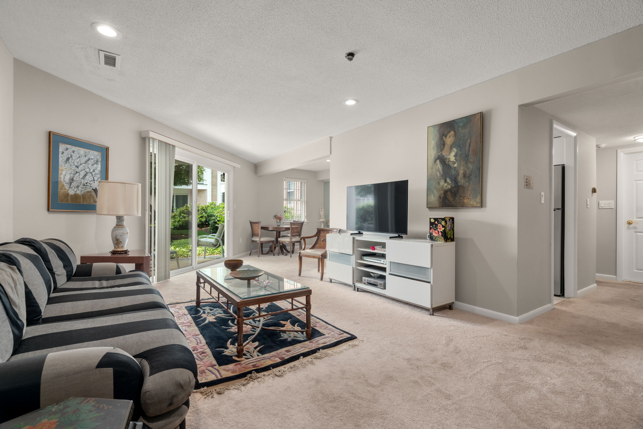  55 Brian Drive, Stoughton, MA, 02072 - 物件實景