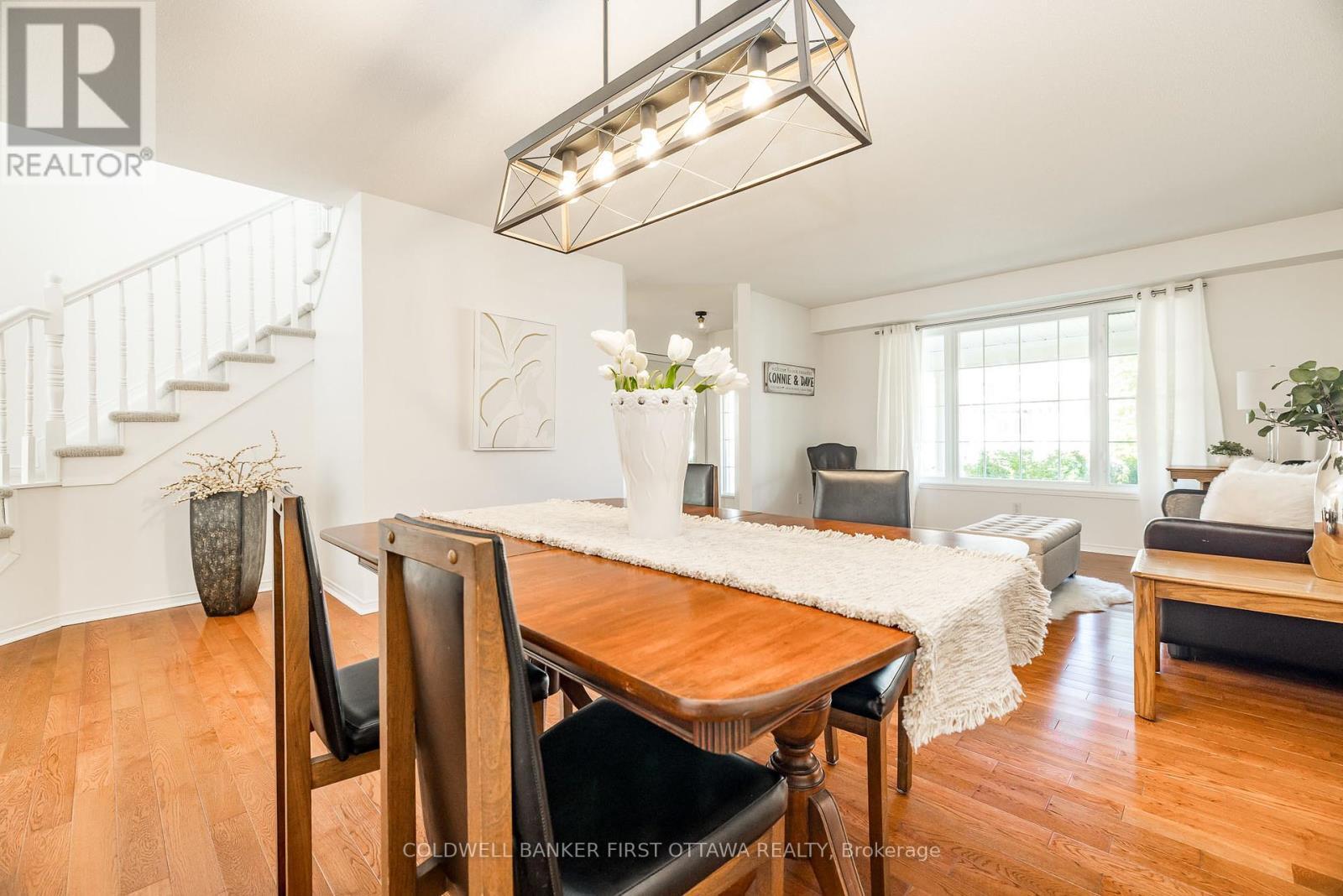 OTTAWA, Ontario, K2G 6N5, CA, 3 Bedrooms Bedrooms, ,2 BathroomsBathrooms,Residential,For Sale,1950028