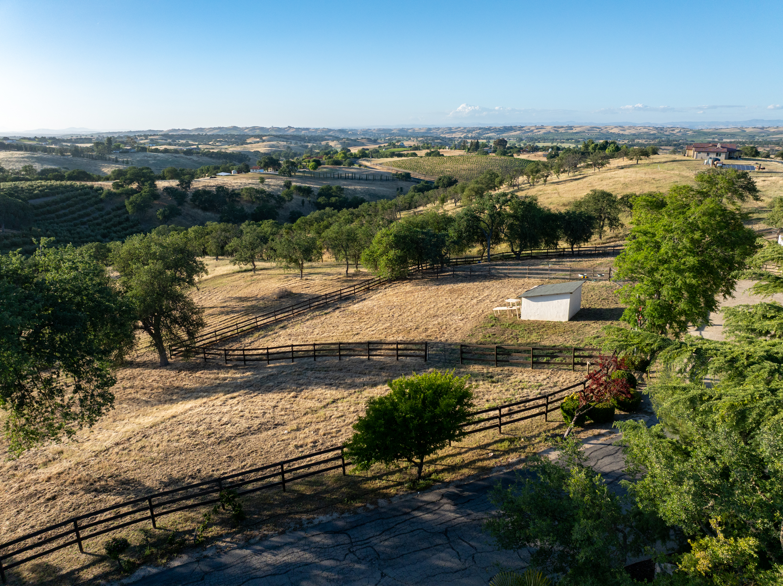  6275 Twin Canyon Lane - 物件實景