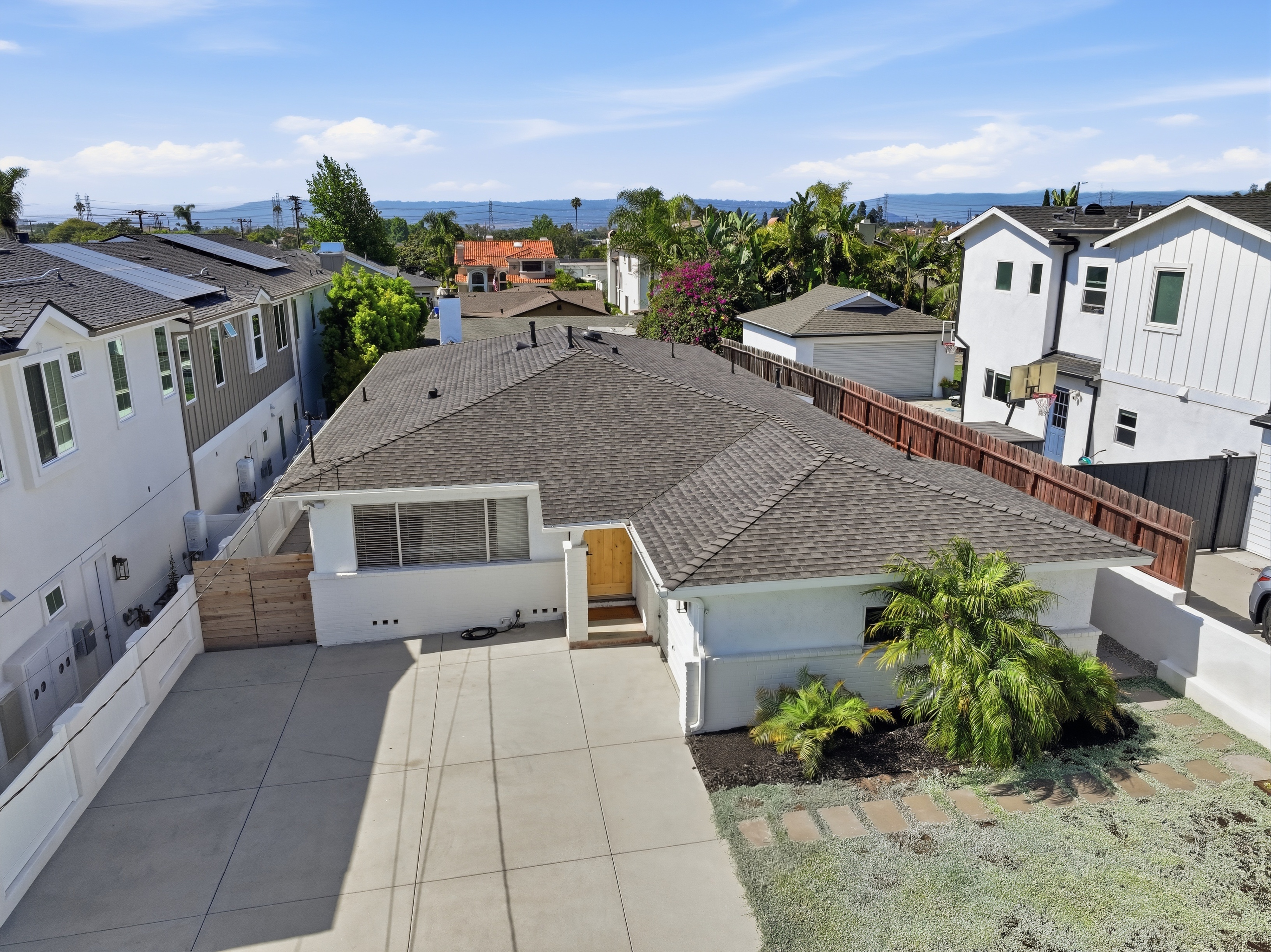  2418 Ives Lane, Redondo Beach, CA 90278 - 物件實景