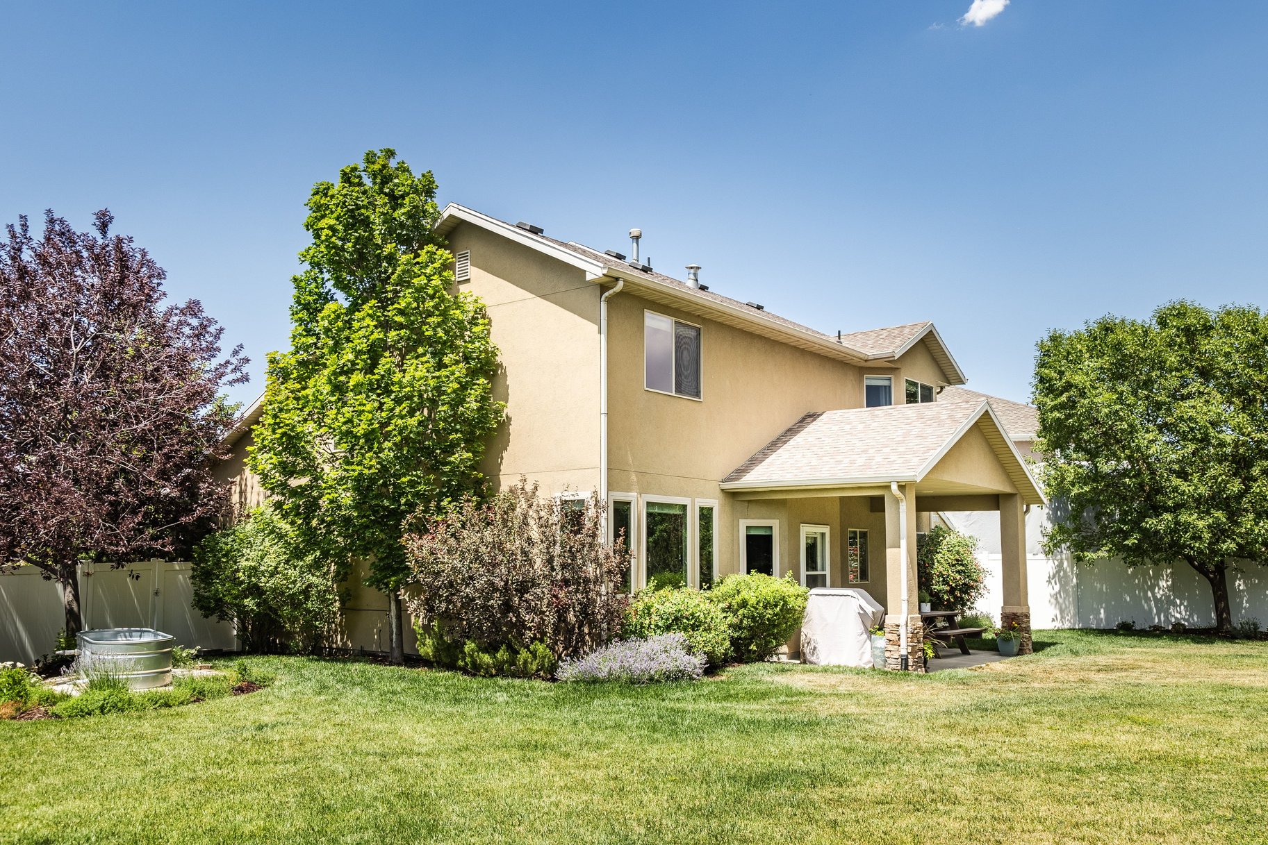  Backyard Oasis with Views and Trail Access in North Salt Lake - 物件實景