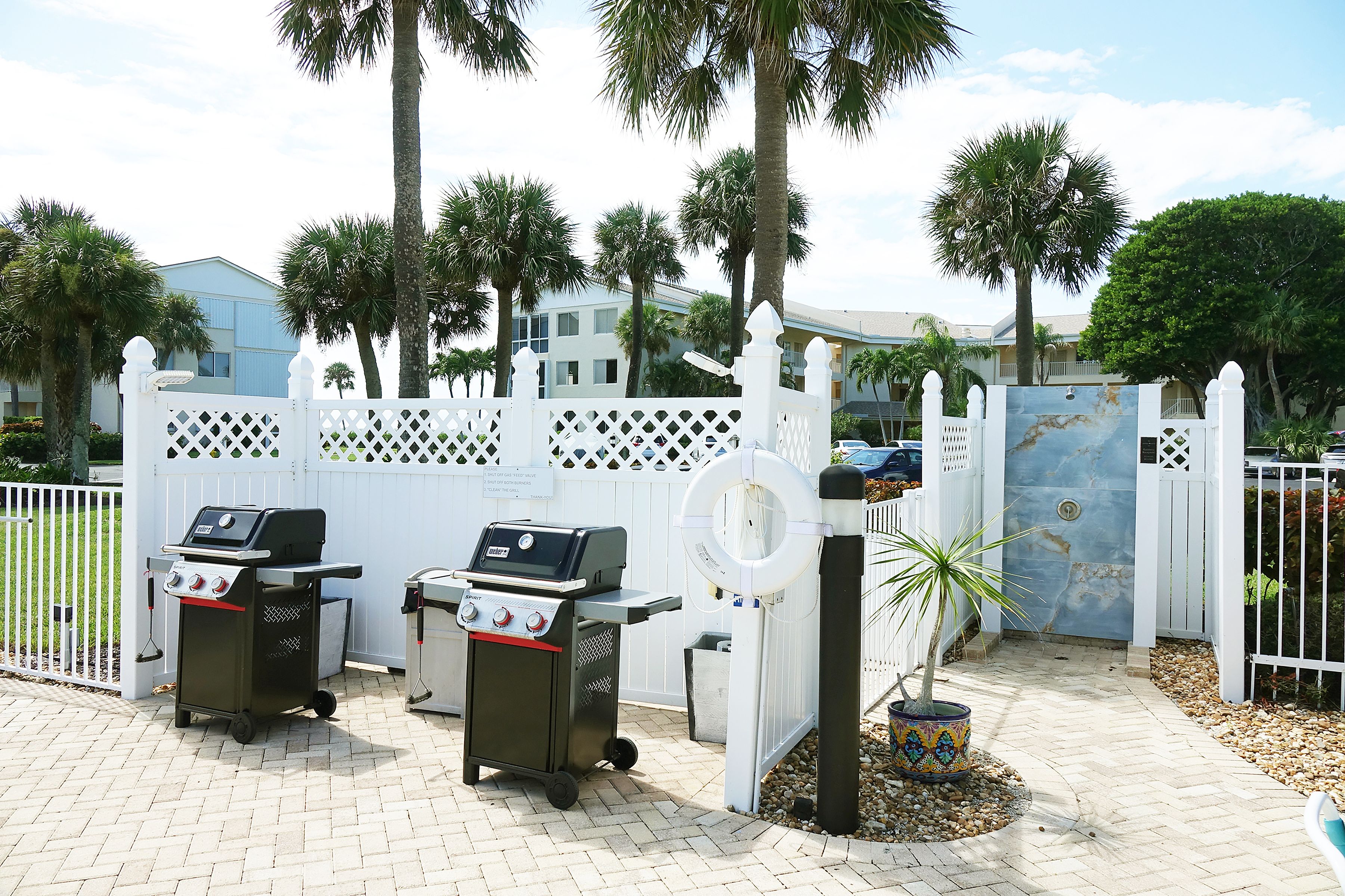  2375 NE Ocean Boulevard, Stuart, FL, 34996 - 物件實景