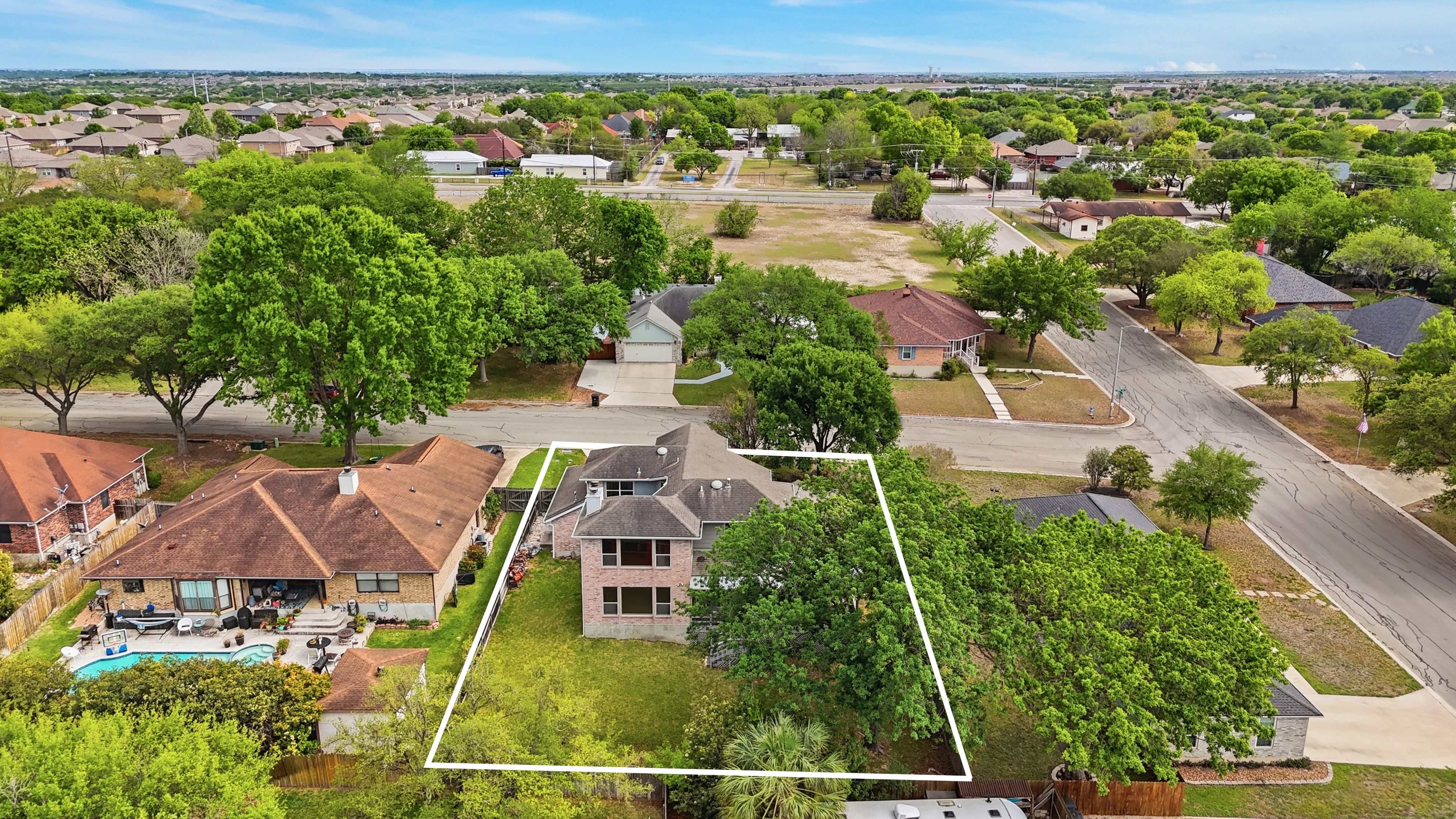  Queens Retreat - 物件實景