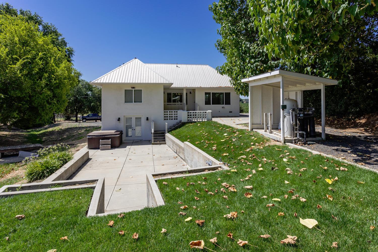 Oakdale, California, 95361, United States, 3 Bedrooms Bedrooms, ,2 BathroomsBathrooms,Residential,For Sale,1982799