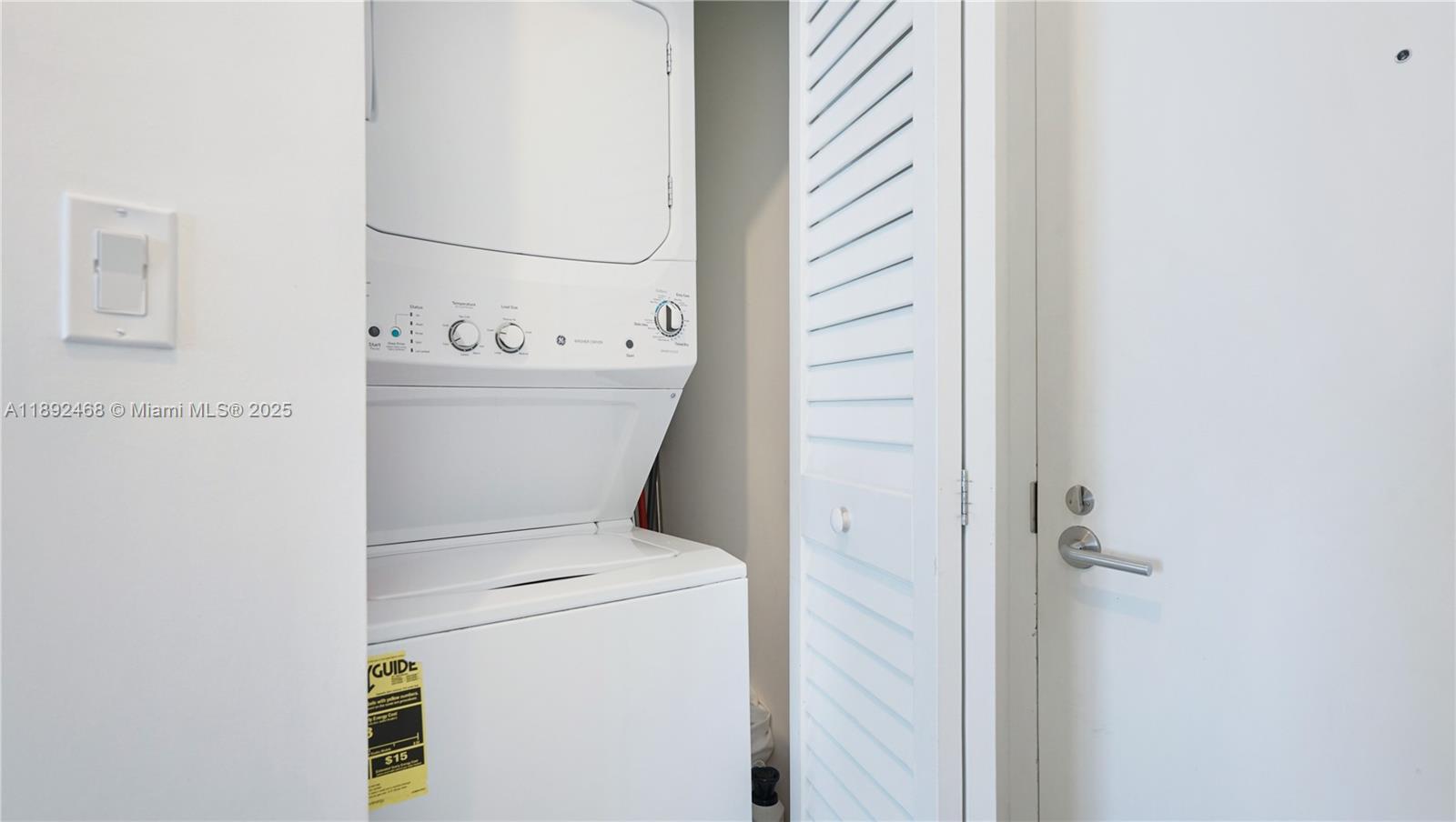 Miami, Florida, 33129, United States, 2 Bedrooms Bedrooms, ,2 BathroomsBathrooms,Residential,For Sale,1961271