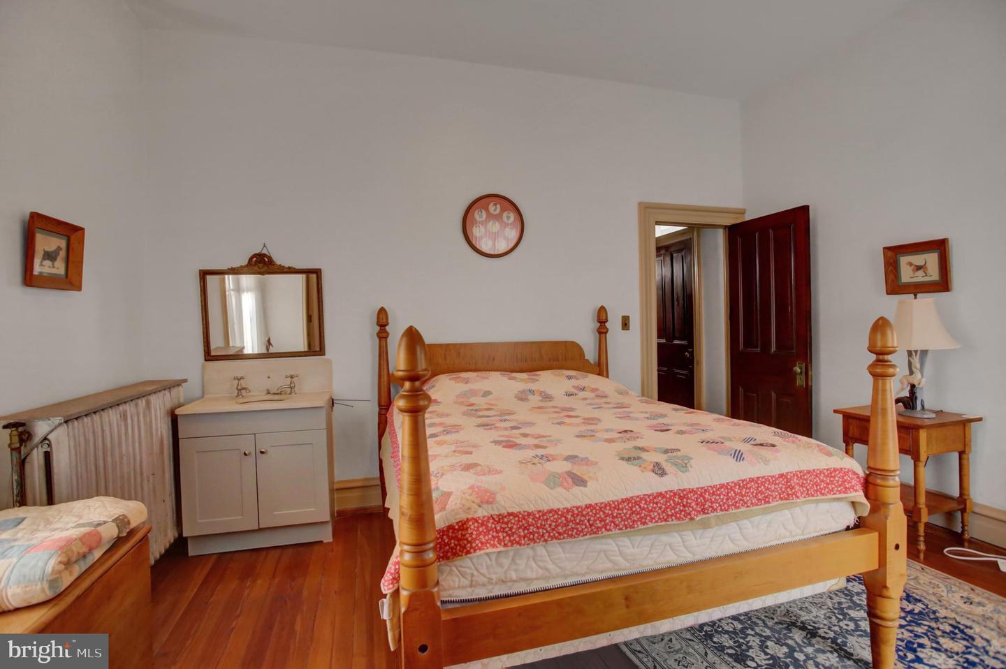 144 W Main Street, Waynesboro, Pennsylvania, 17268, United States, 7 Bedrooms Bedrooms, ,4 BathroomsBathrooms,Residential,For Sale,144 W Main Street,1662574