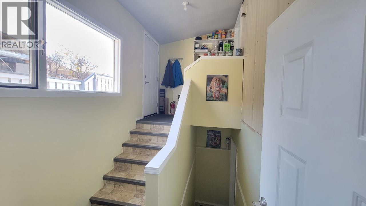 KAMLOOPS, British Columbia, V2H 1S7, CA, 4 Bedrooms Bedrooms, ,3 BathroomsBathrooms,Residential,For Sale,1949543