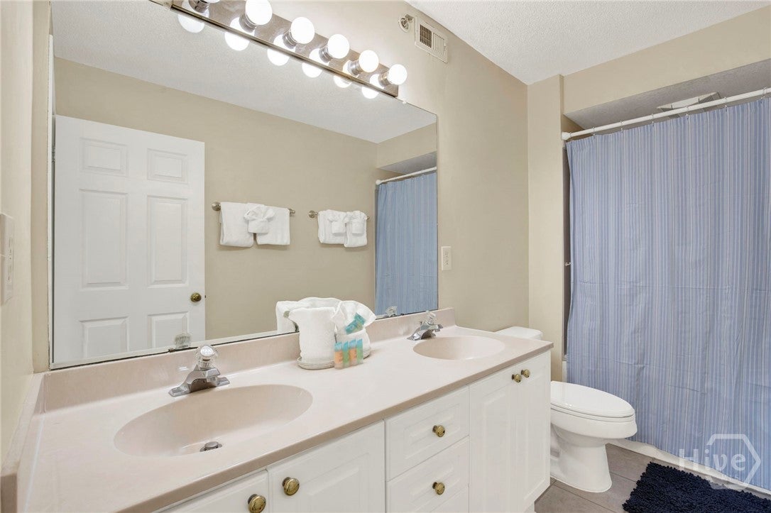 TYBEE ISLAND, Georgia, 31328, United States, 2 Bedrooms Bedrooms, ,2 BathroomsBathrooms,Residential,For Sale,2032025