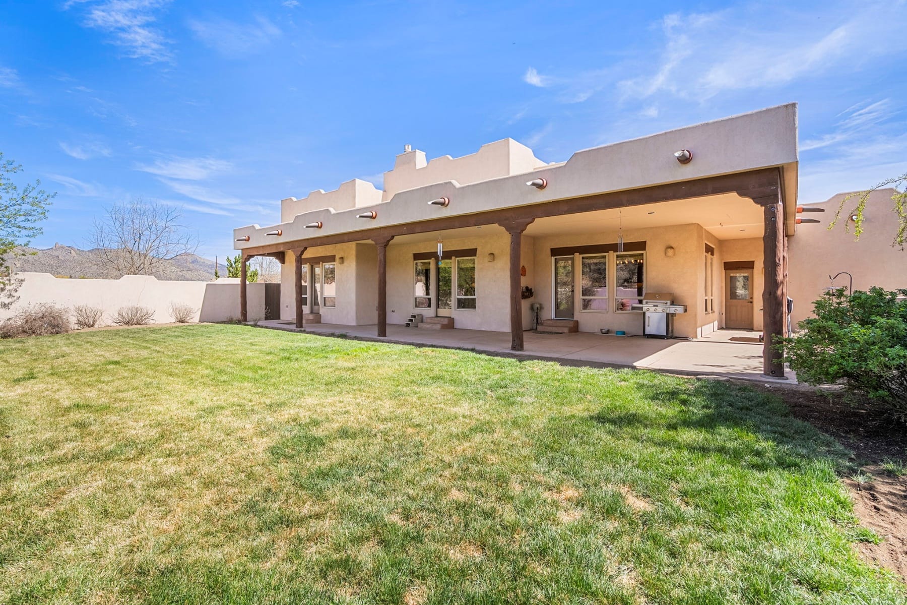  8955 NE 5th Street Terrebonne, OR 97760 - 物件實景