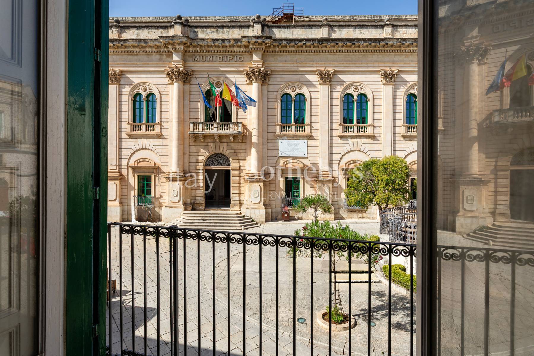  A prestigious property overlooking the main square in Scicli - 物件實景