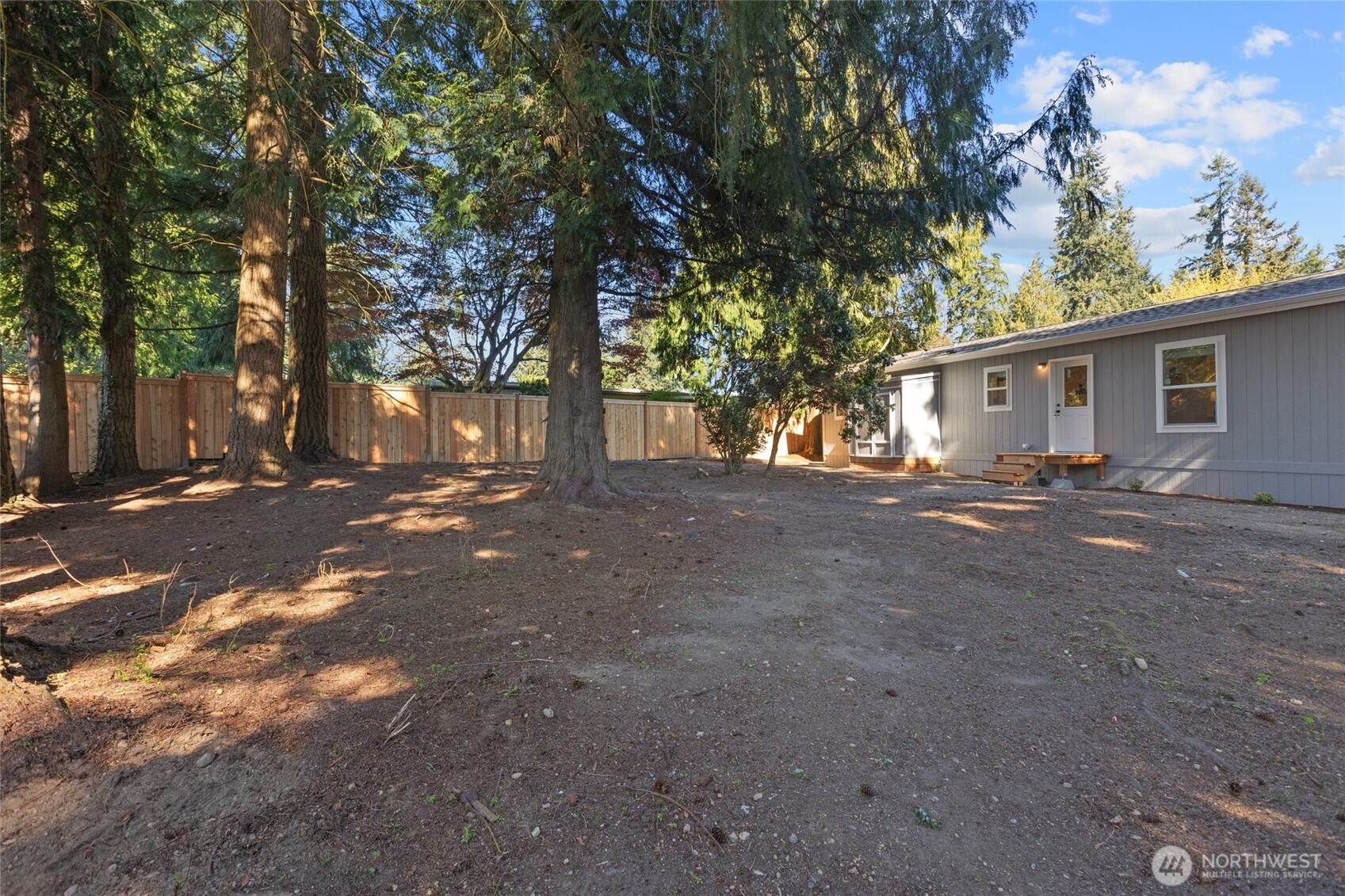 Bothell, Washington, 98012, United States, 2 Bedrooms Bedrooms, ,2 BathroomsBathrooms,Residential,For Sale,1777318