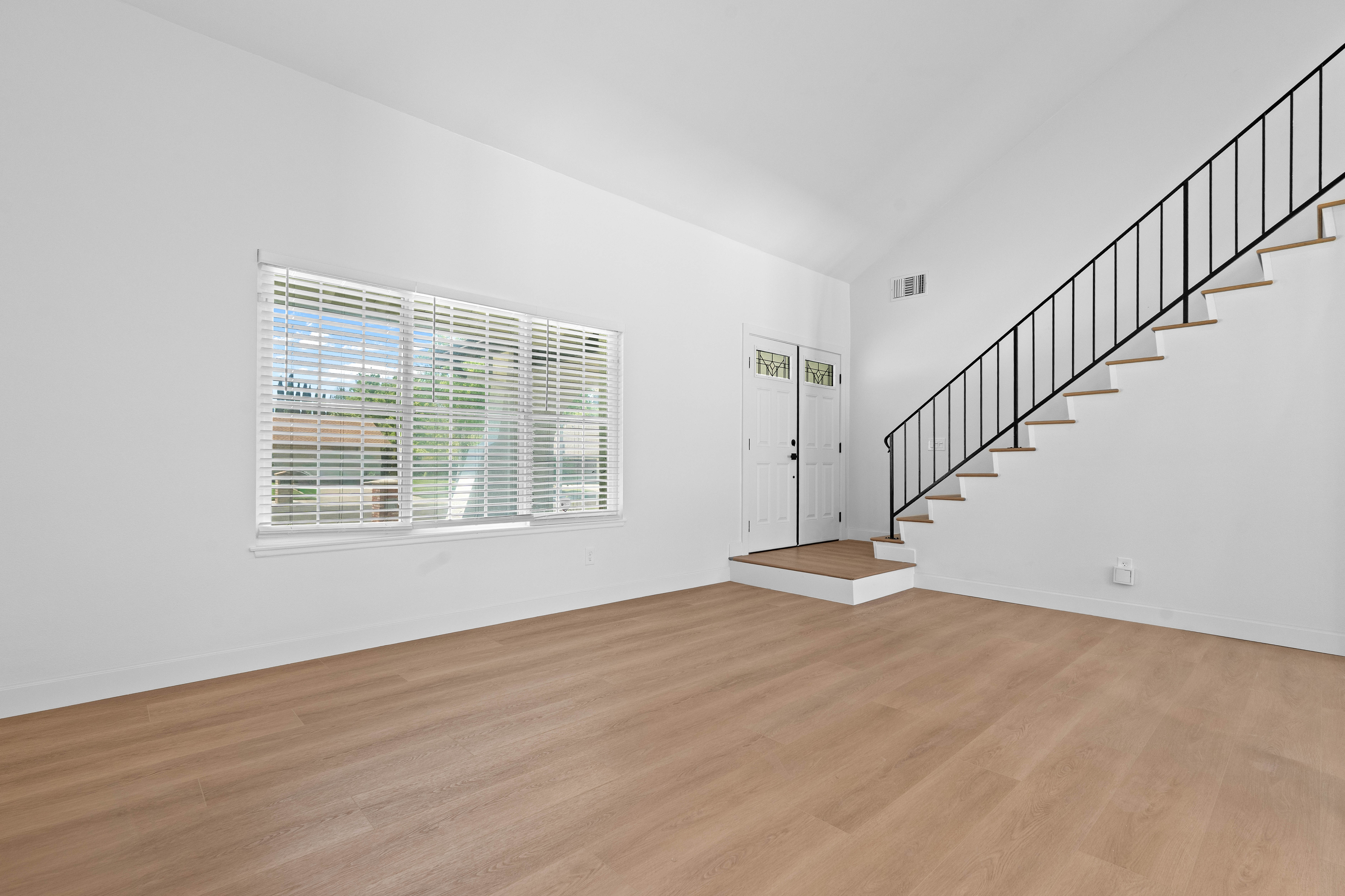  2463 Falling Oak Drive, Riverside, CA 92506 - 物件實景