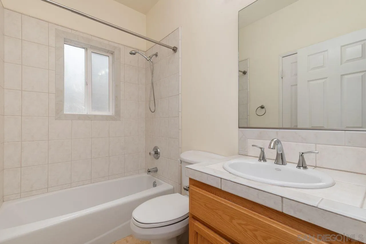 Poway, California, 92064, United States, 3 Bedrooms Bedrooms, ,2 BathroomsBathrooms,Residential,For Sale,1837304