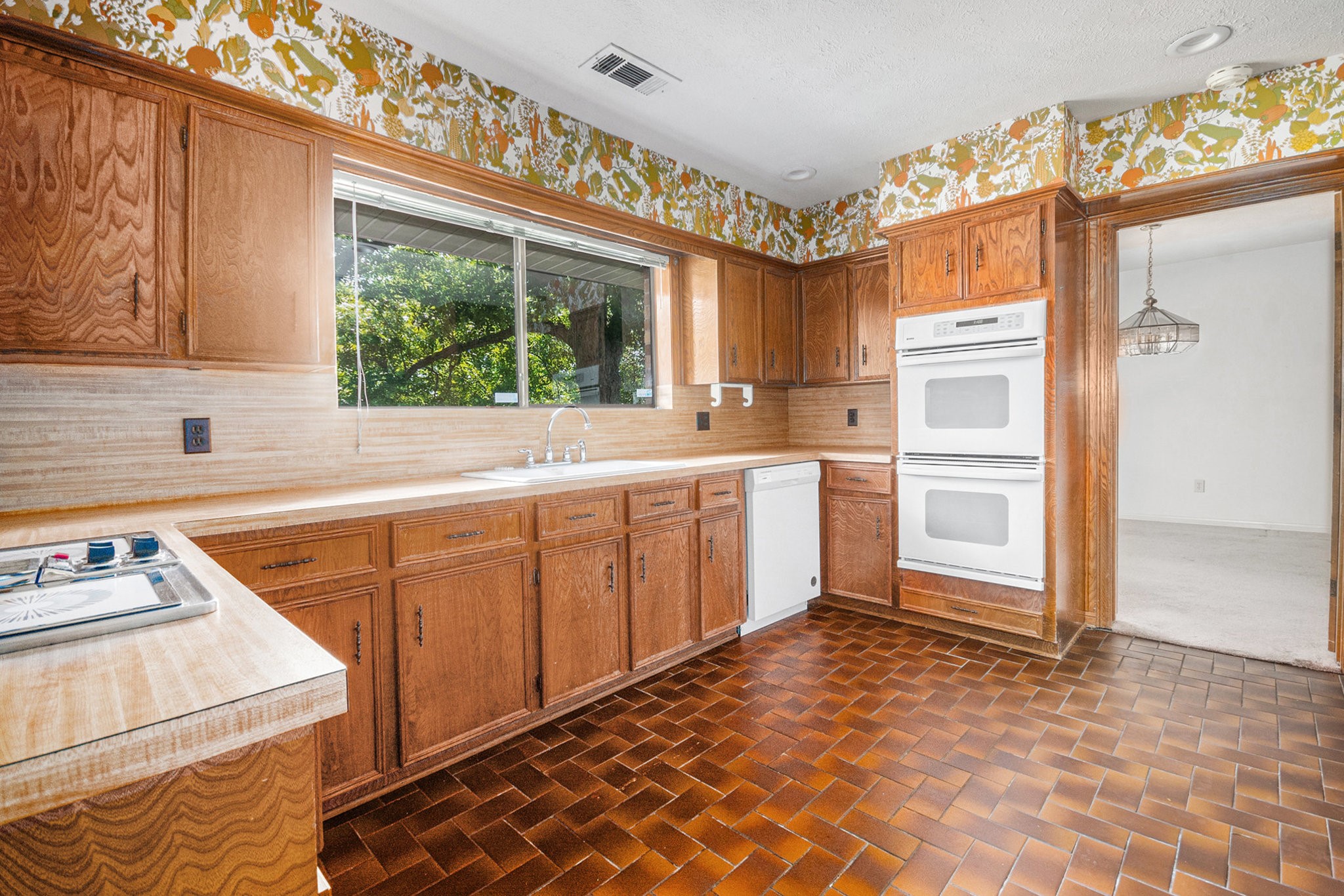 Crosby, Texas, 77532, United States, 3 Bedrooms Bedrooms, ,3 BathroomsBathrooms,Residential,For Sale,1926287