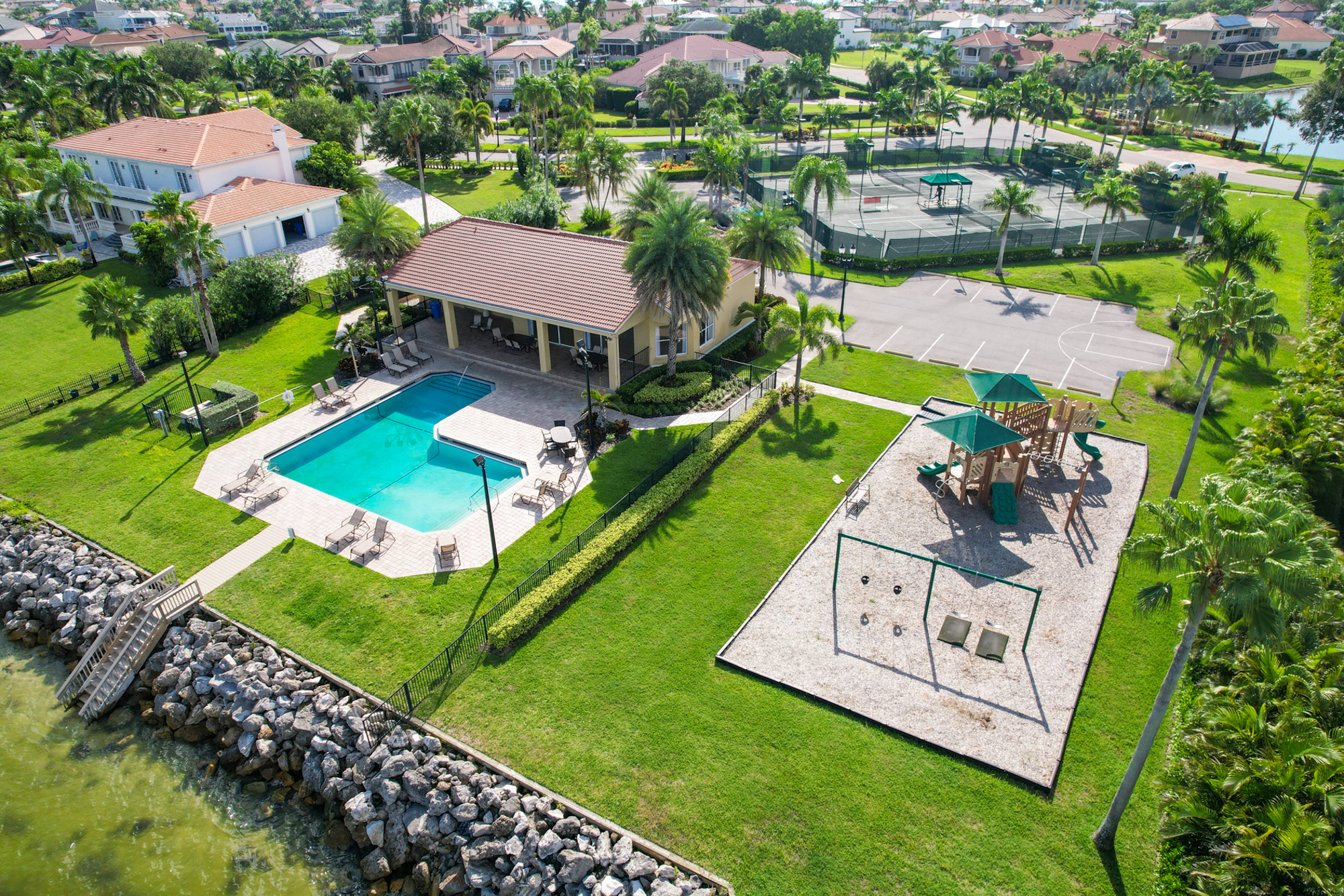 Apollo Beach, Florida, 33572, United States, 4 Bedrooms Bedrooms, ,3 BathroomsBathrooms,Residential,For Sale,1845807